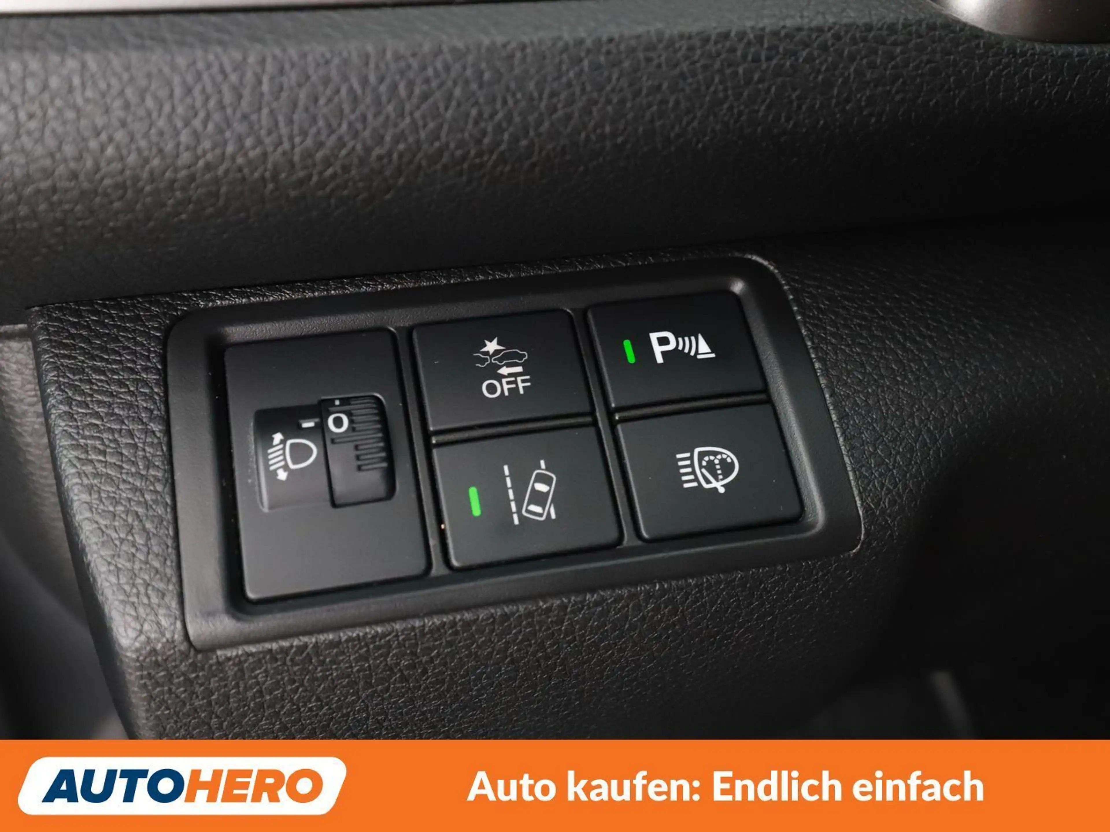 Honda Civic 1.0 VTEC Elegance — photo 27