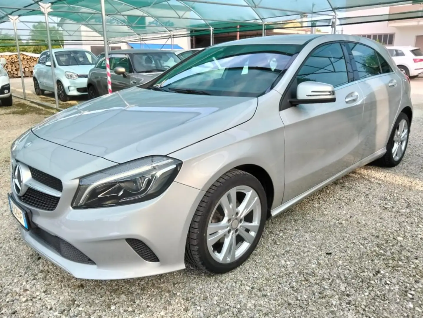 Mercedes-Benz A 180 d Automatic Sport Next Argent - 1