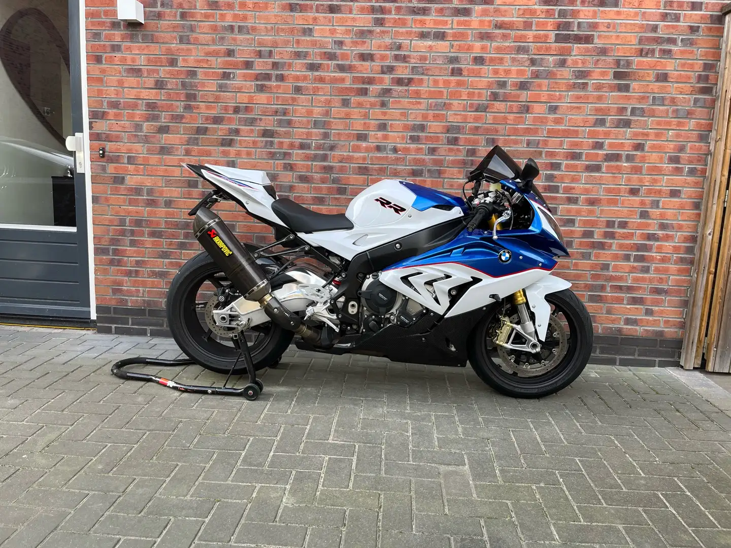 BMW S 1000 RR hp performance akrapovic Blau - 1