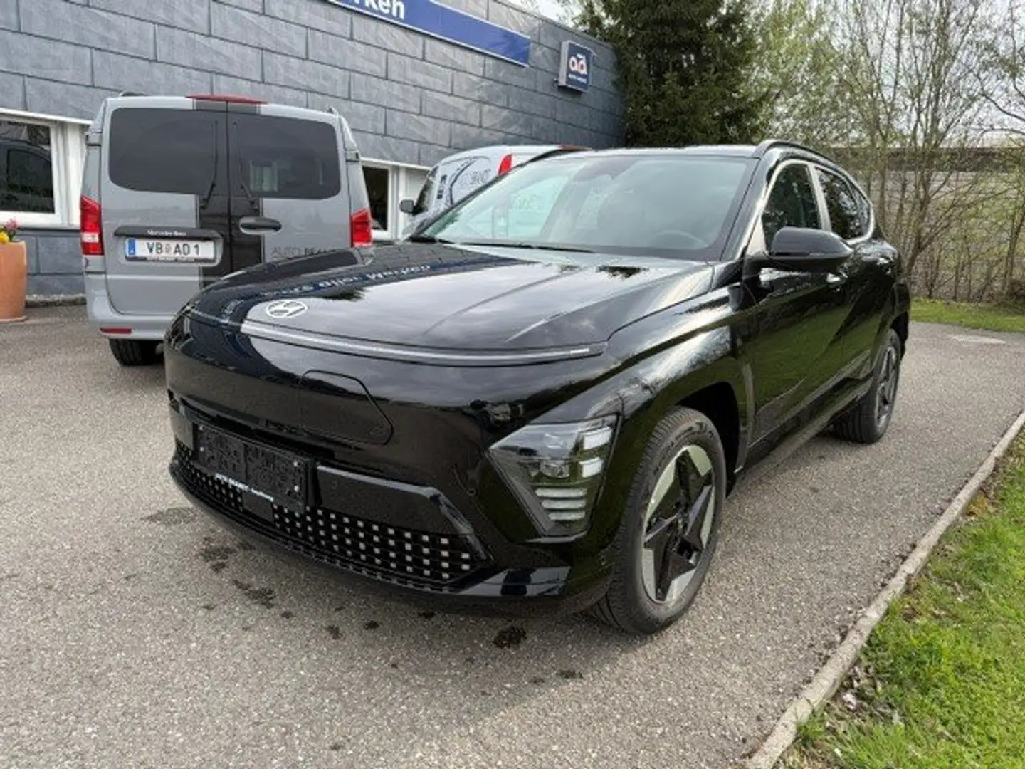 Hyundai KONA Kona Elektro 65,4kWh GO 360° Schwarz - 2
