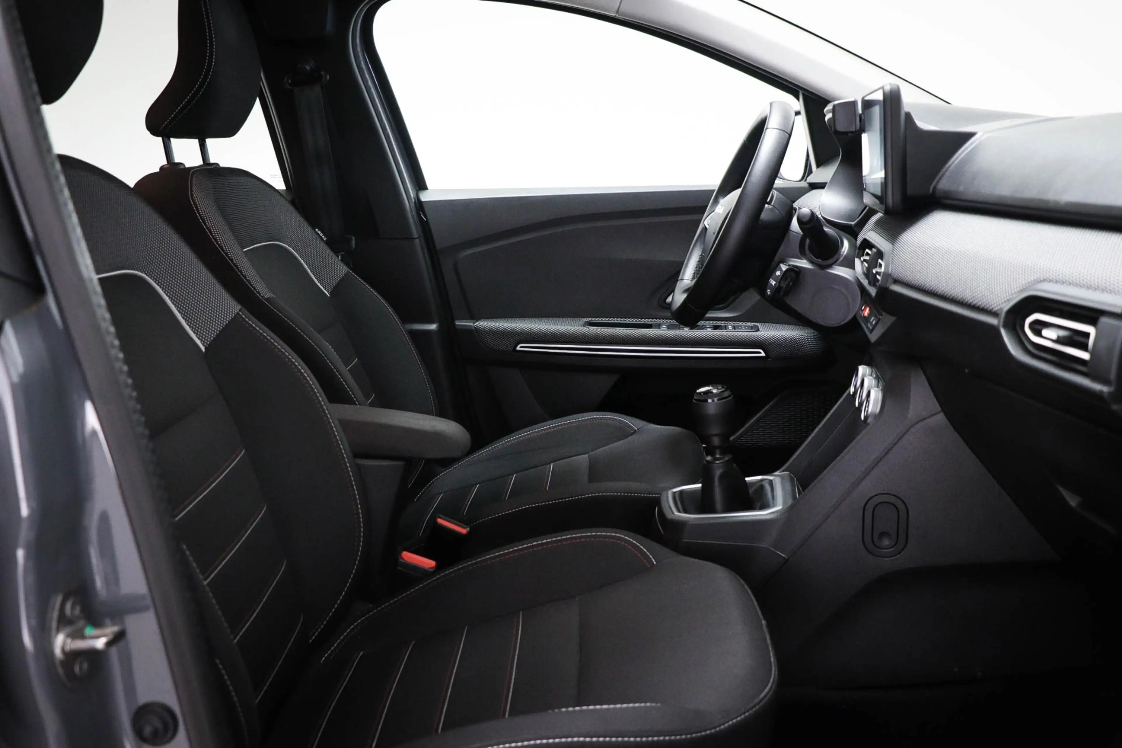 Dacia Jogger 1.0 TCe 110 Extreme 7p. | EXTREME PACK | CLIMA | D — photo 4
