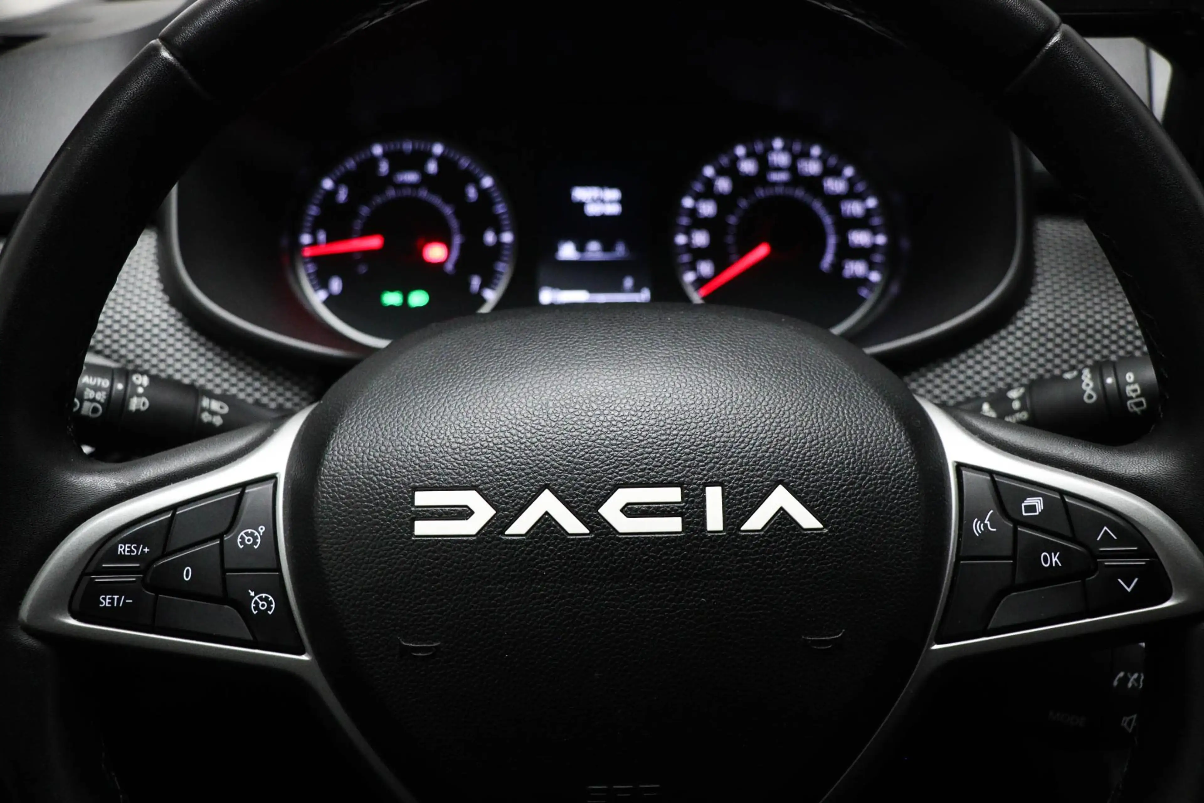 Dacia Jogger 1.0 TCe 110 Extreme 7p. | EXTREME PACK | CLIMA | D — photo 34