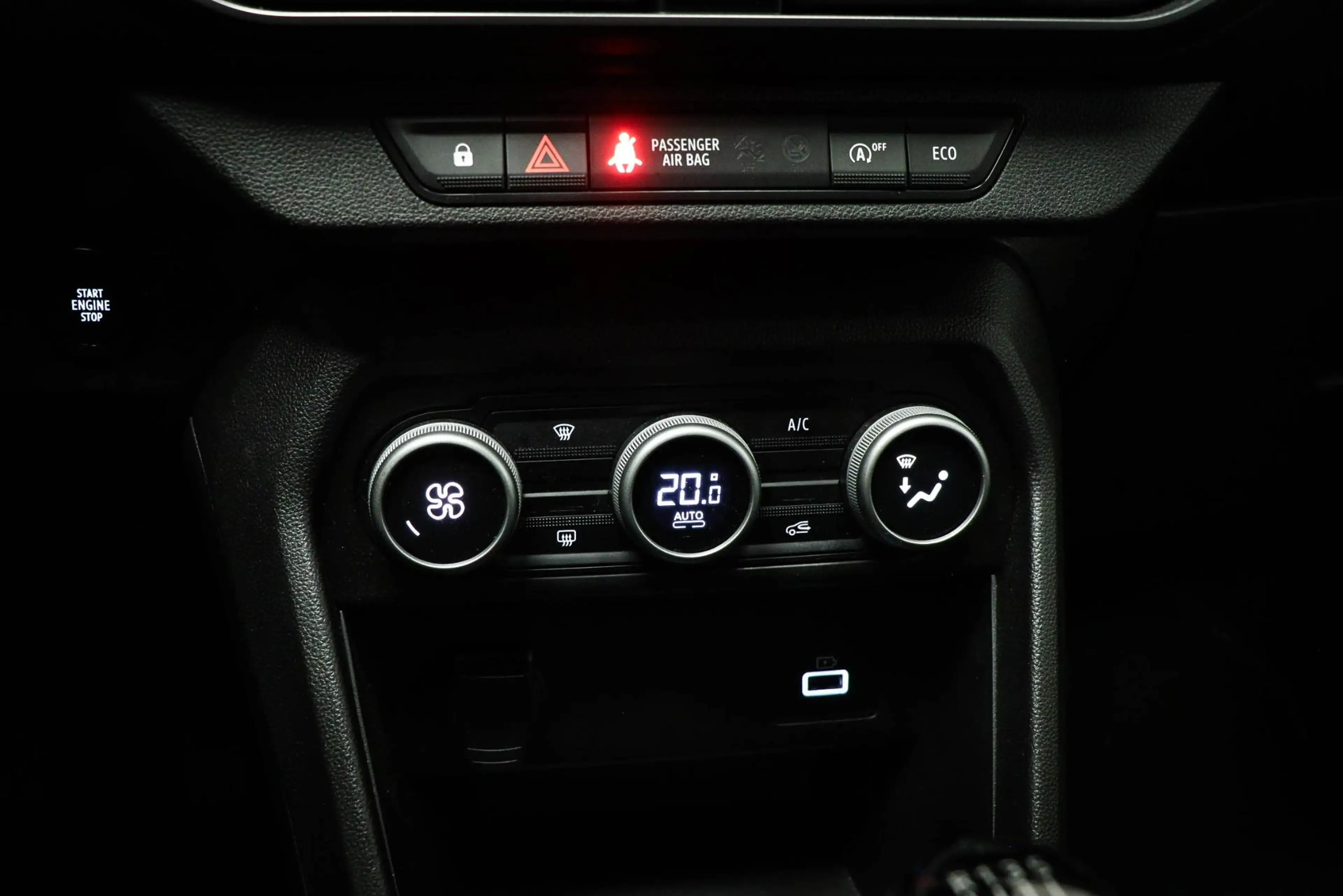 Dacia Jogger 1.0 TCe 110 Extreme 7p. | EXTREME PACK | CLIMA | D — photo 39