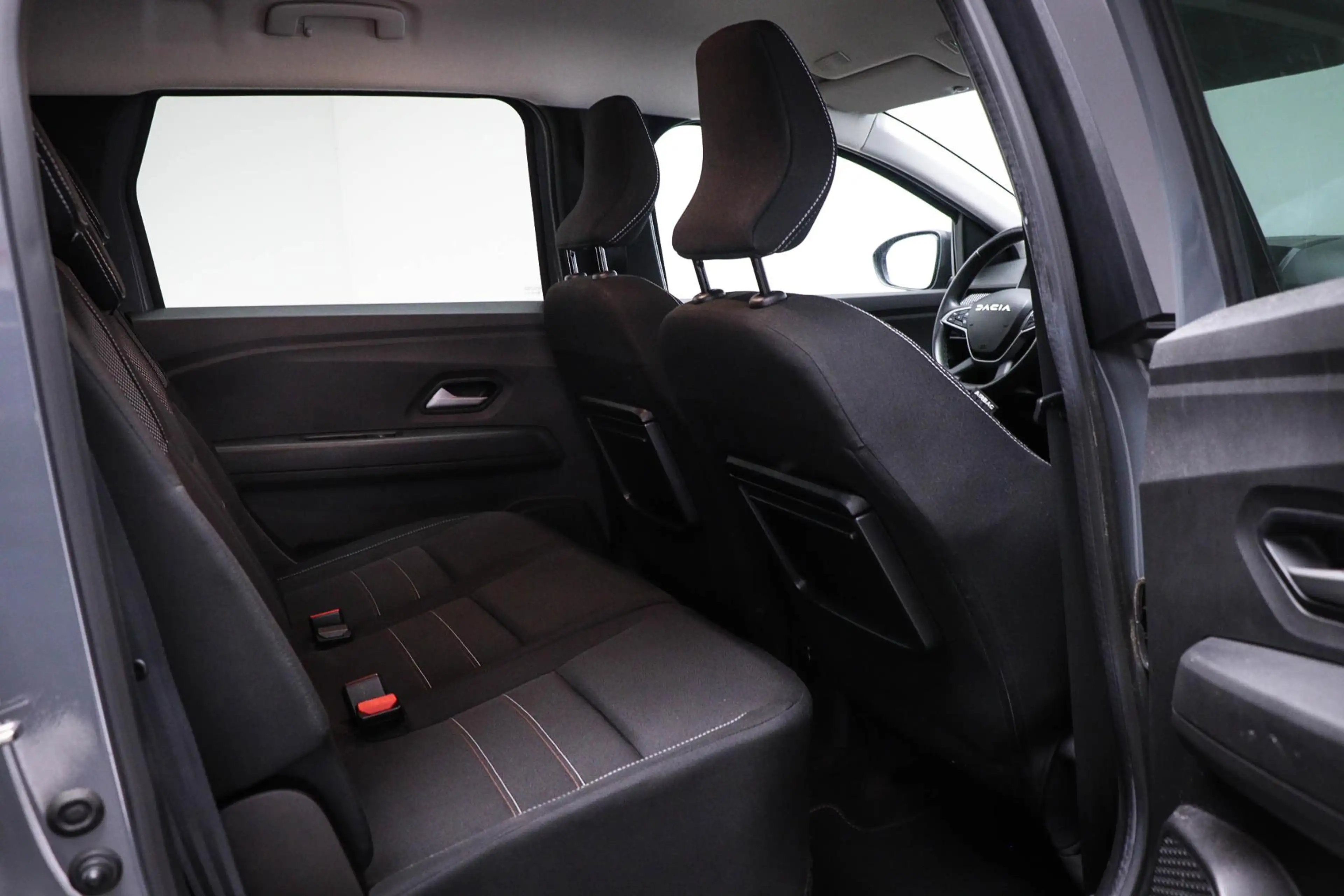 Dacia Jogger 1.0 TCe 110 Extreme 7p. | EXTREME PACK | CLIMA | D — photo 11
