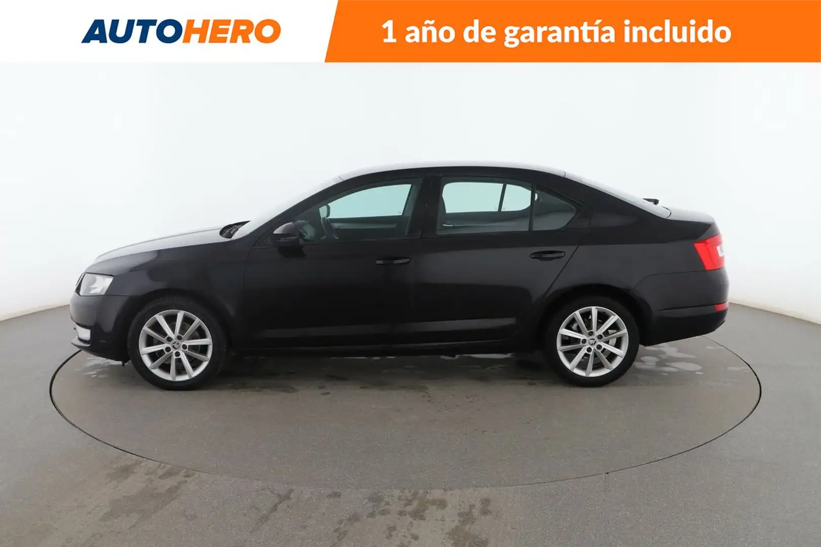 Skoda Octavia 1.6TDI CR Like Negro - 2