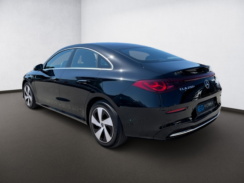 Mercedes-Benz CLA 250 + EQ Adv+*CarPlay*Pano*DISTR*Ambi*KeyGo* — photo 4