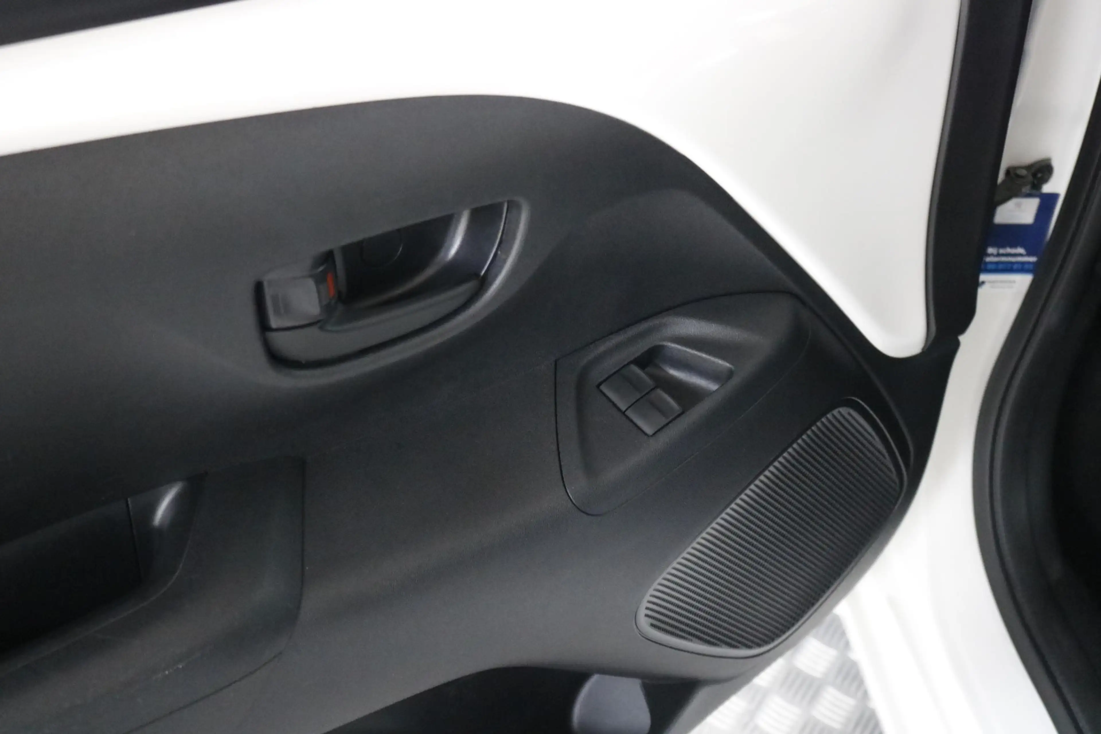 Peugeot 108 1.0 e-VTi Active. Airco | Bluetooth | Org. NL | El — photo 13