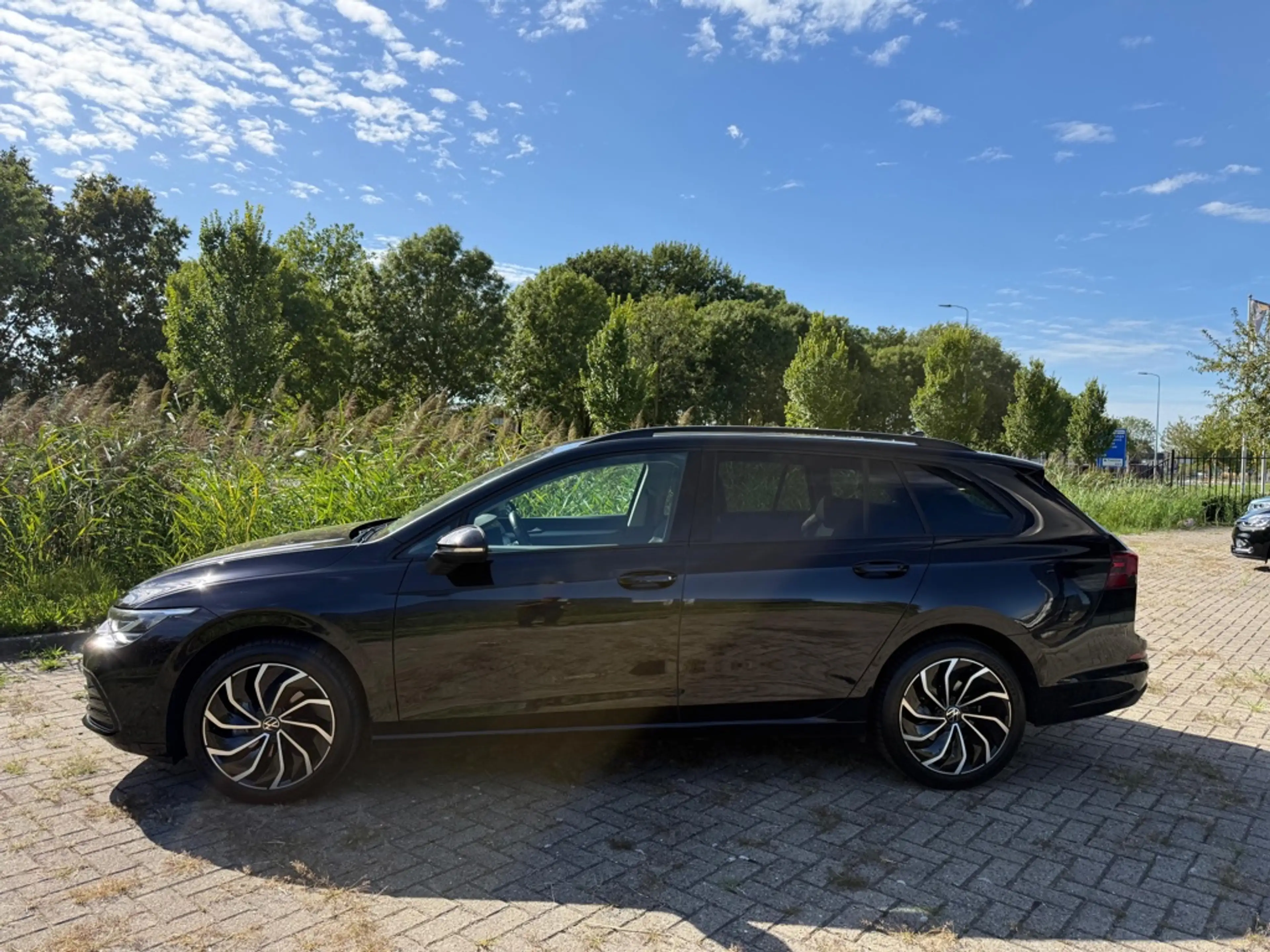 Volkswagen Golf Variant 1.0 eTSI Life Business_Massage_Stoel_NETTE AUTO — photo 15