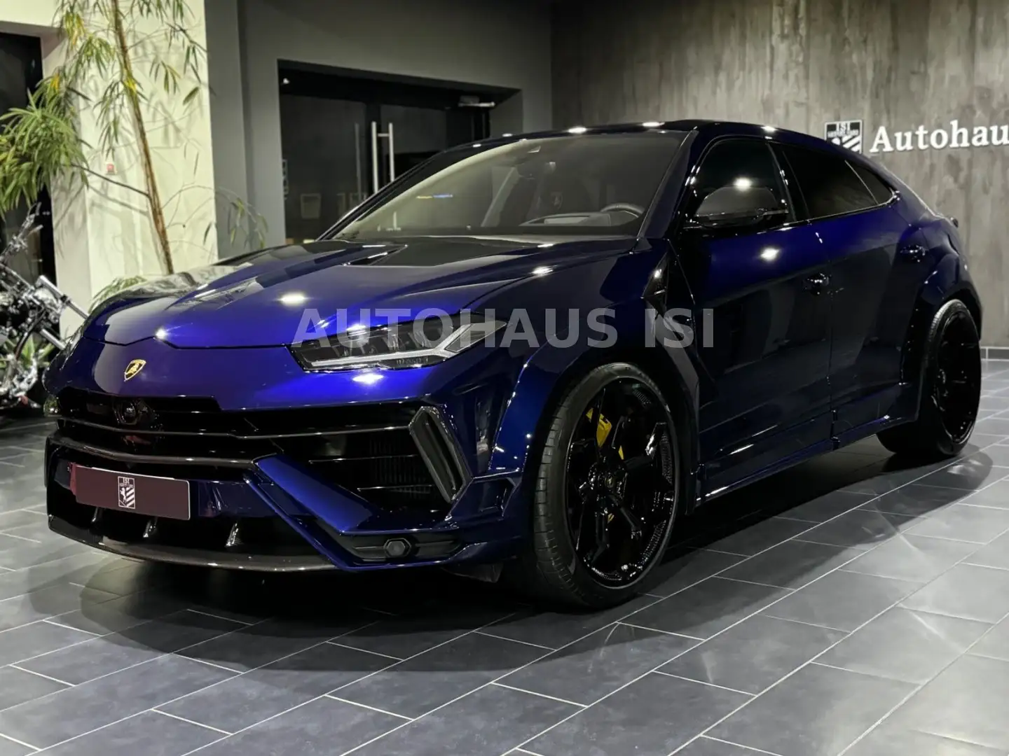 Lamborghini Urus S+NOVITEC WIDEBODY,FULL-CARBON,MASSAGE,23" Blau - 1