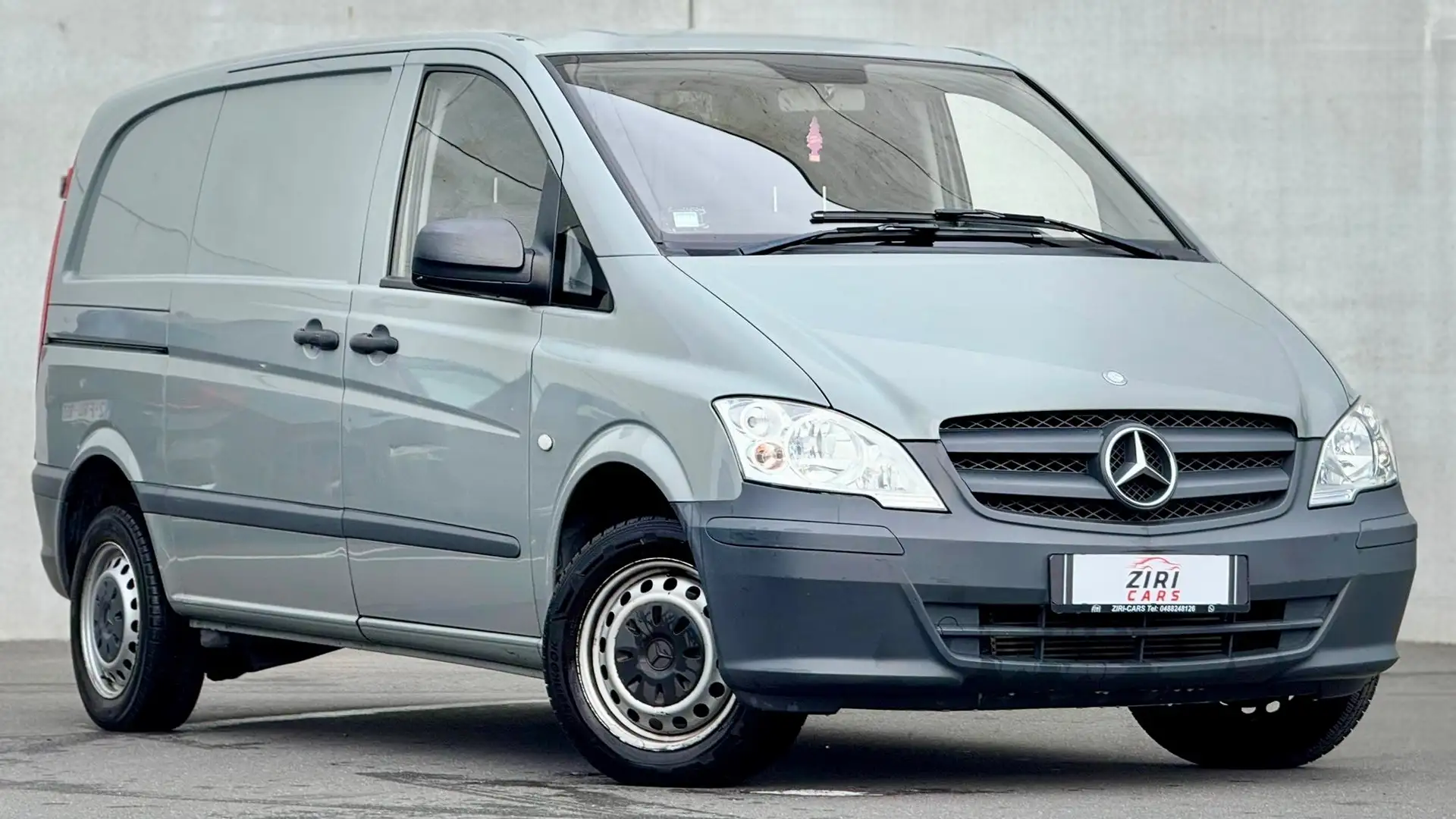 Mercedes-Benz Vito Vito 113 CDI Kompakt WORKER Grijs - 1