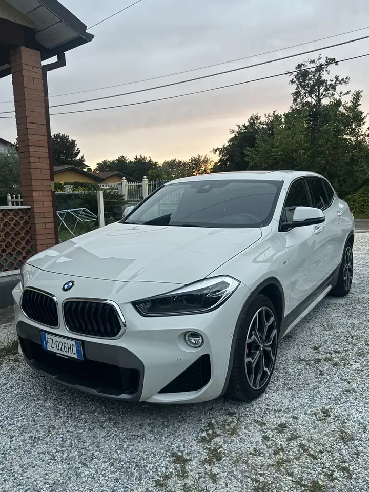 BMW X2
