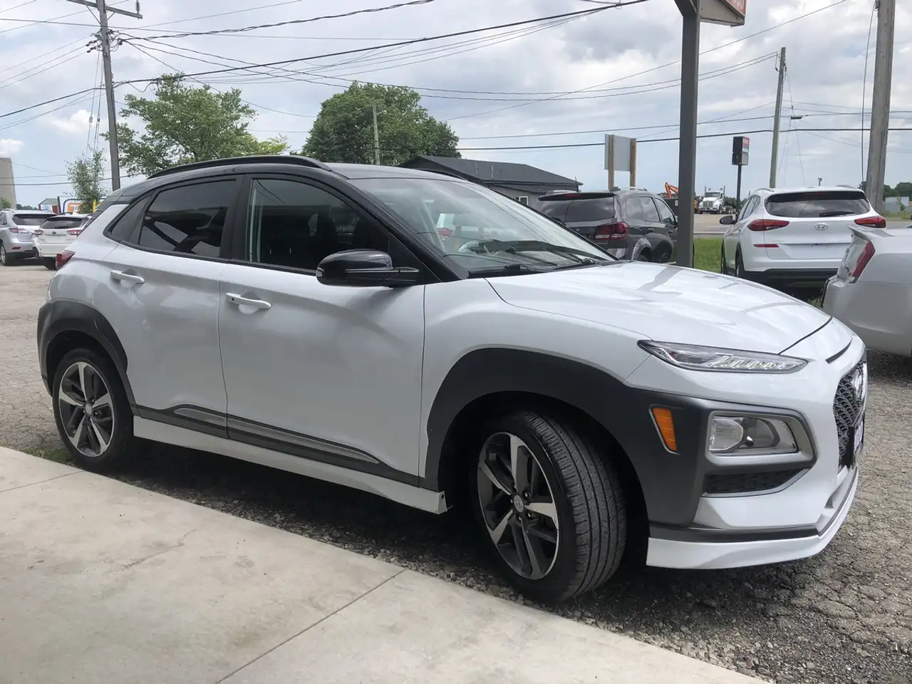 Hyundai KONA снимка Hyundai KONA