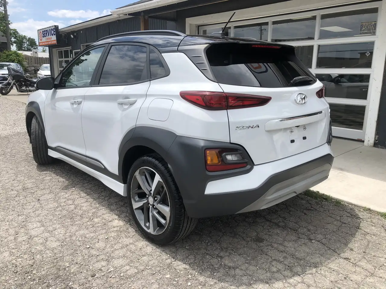 Hyundai KONA снимка Hyundai KONA