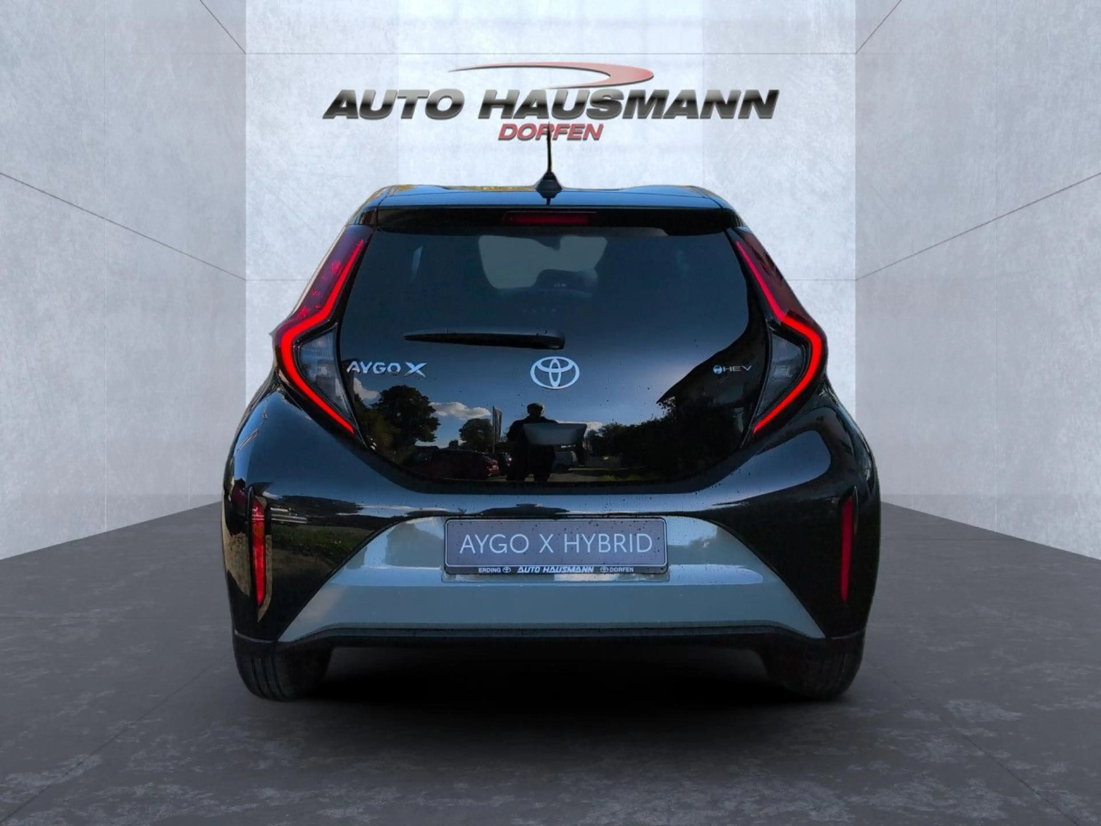 Toyota Aygo X Hybrid Teamplayer LED Klima Einparkhilfe — photo 10