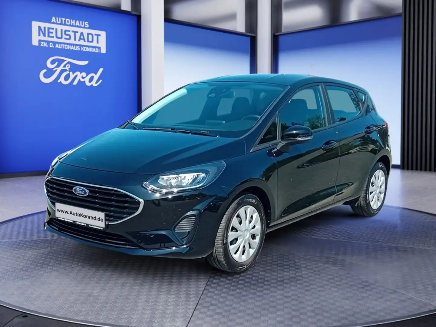 Ford Fiesta 1.0 EcoBoost S&S COOL&CONNECT *WinterPk* Zwart - 1