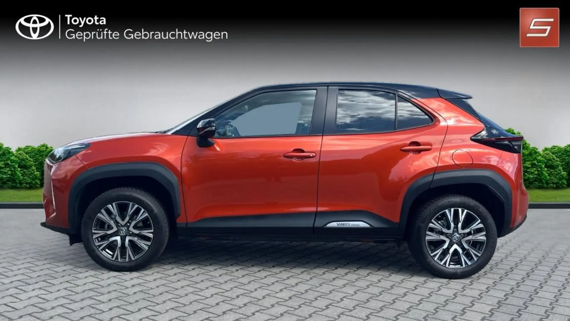 Toyota Yaris Cross Hybrid 1.5 VVT-i Spicy Edition Oranje - 2