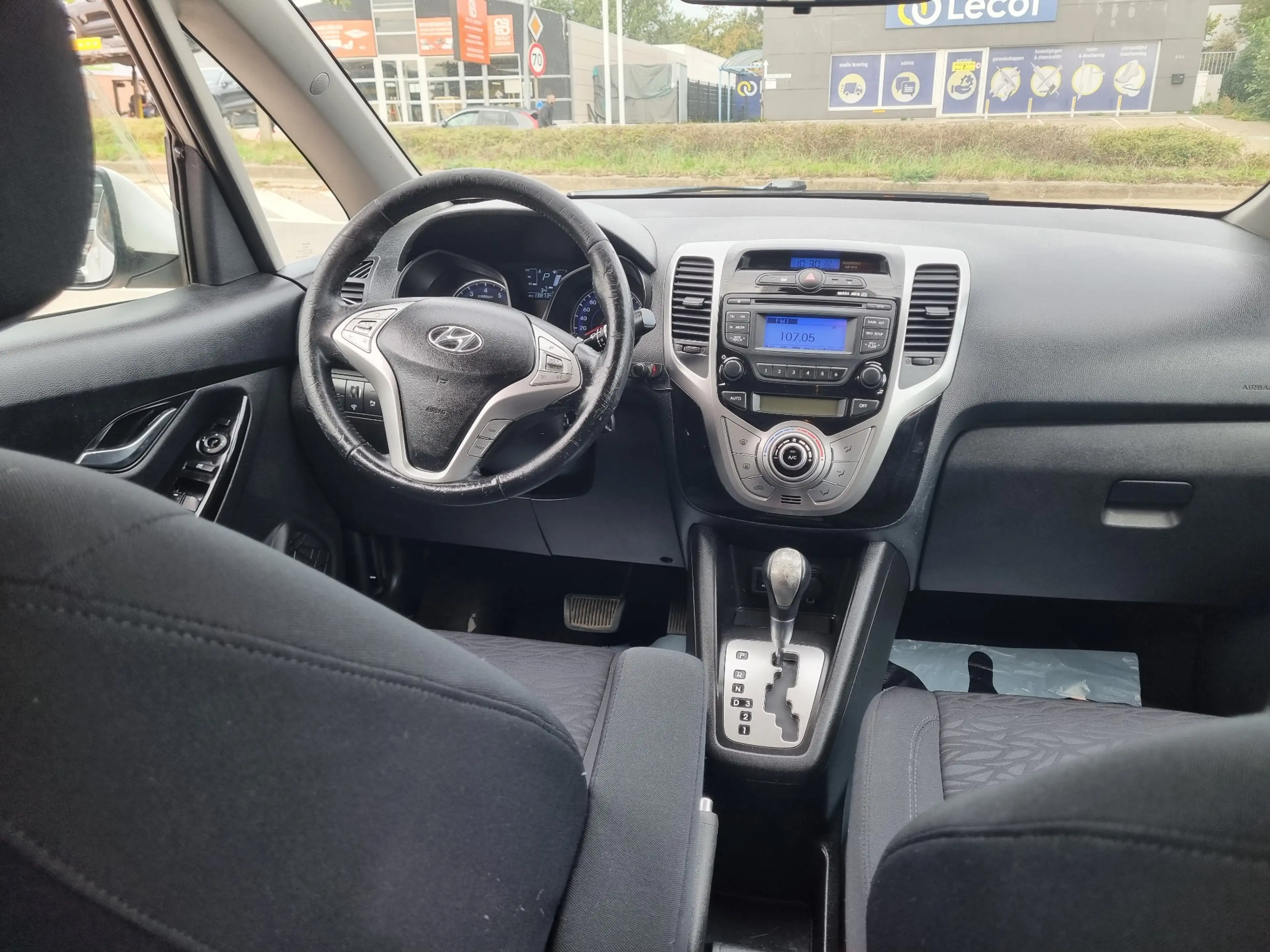 Hyundai iX20 iX20 1.6i Lounge — photo 4