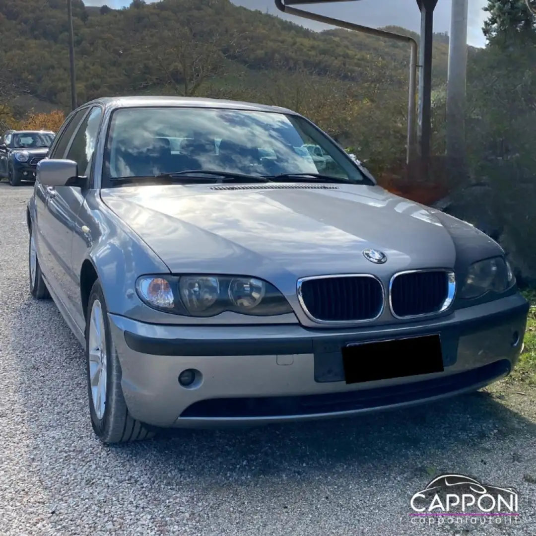 BMW 320 D Grigio - 2