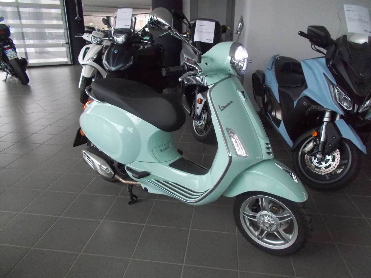 Vespa Primavera 125 E5 +