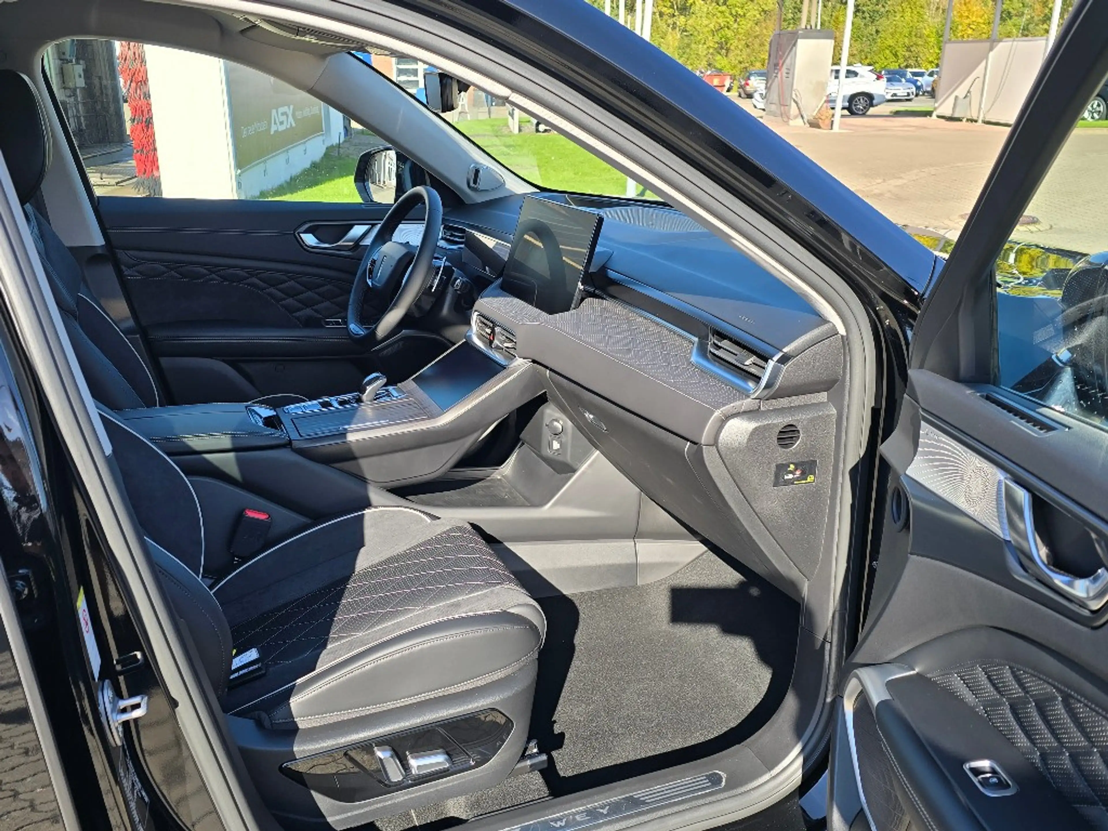GWM WEY 03 Luxury 2WD -- abnehmbare AHK — photo 5