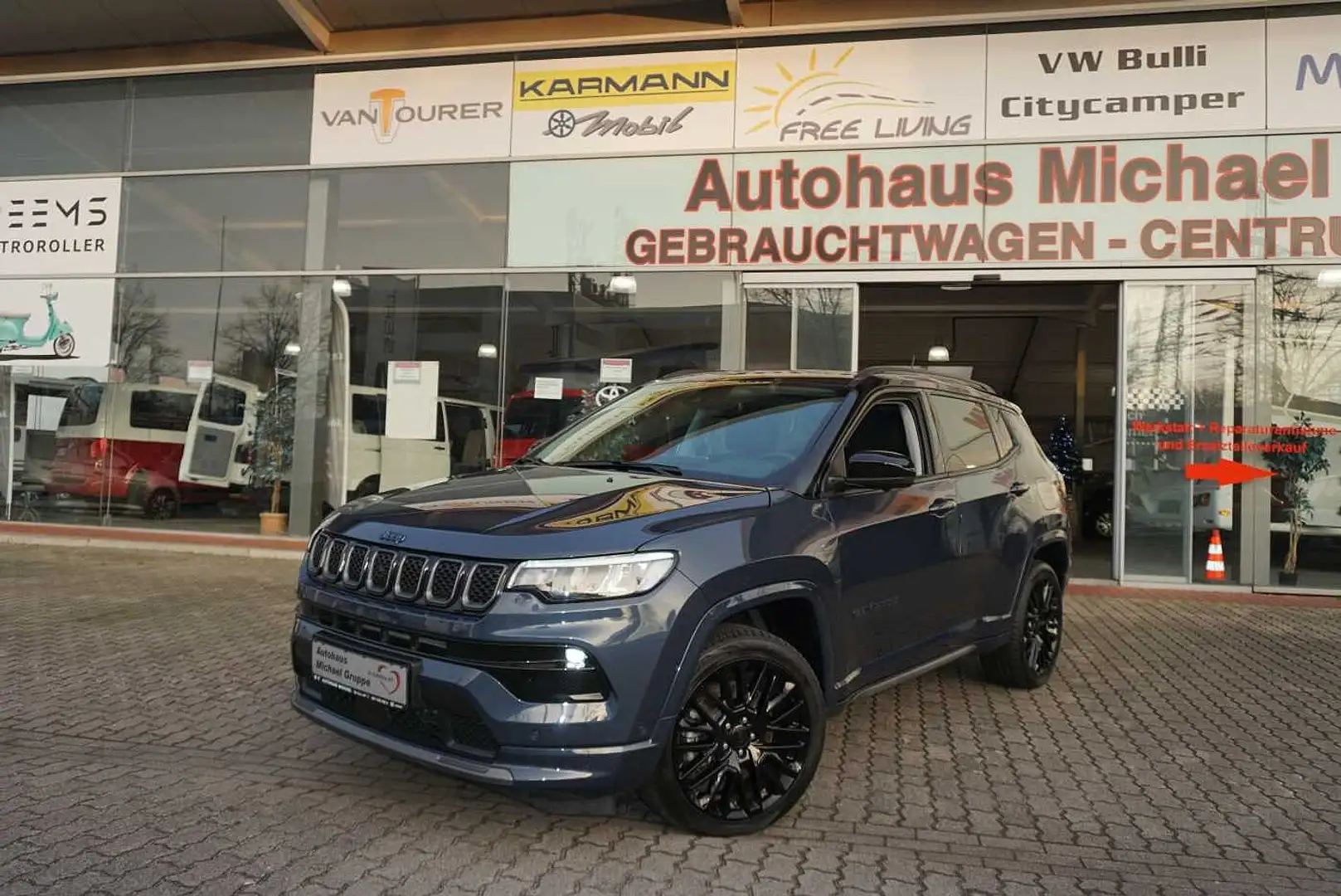 Jeep Compas Plug-in Hybrid Compass 1.3 T4 4xe Automatik Blue - 1