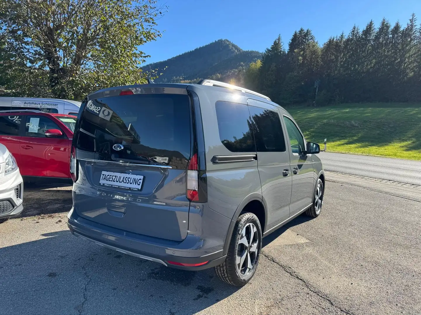 Ford Tourneo Connect Active Grijs - 2