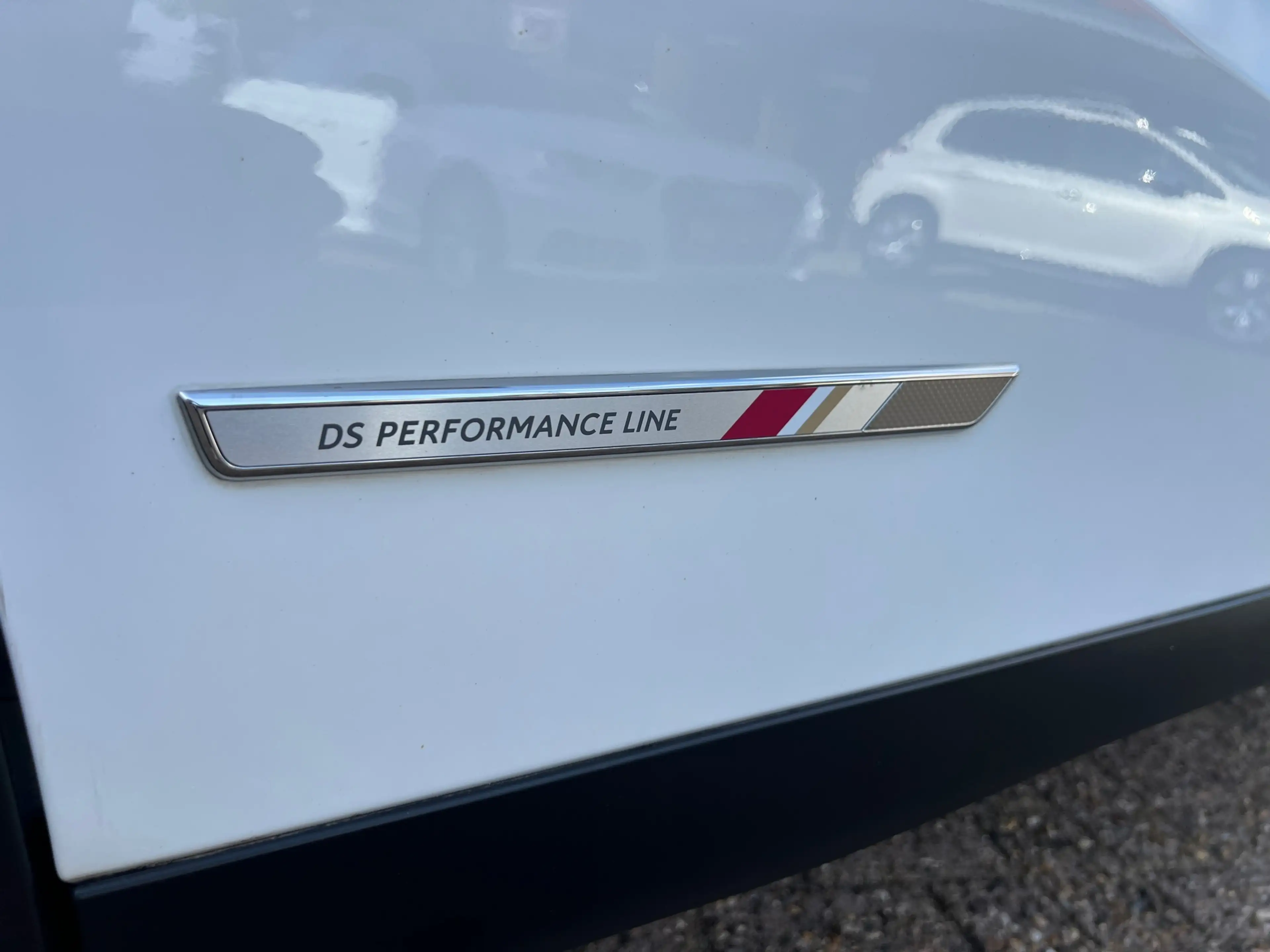 DS Automobiles DS 3 E-Tense Performance Line+ 50kwh Navi-Camera-Keyles — photo 2