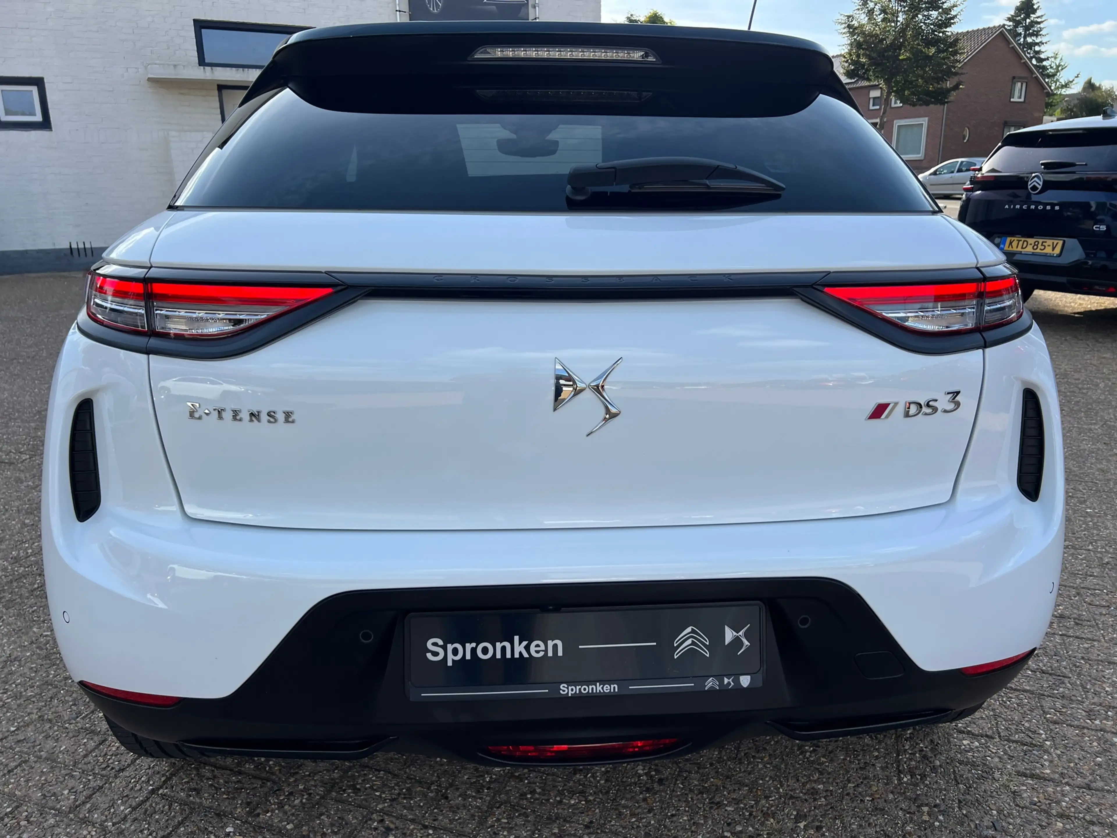DS Automobiles DS 3 E-Tense Performance Line+ 50kwh Navi-Camera-Keyles — photo 5
