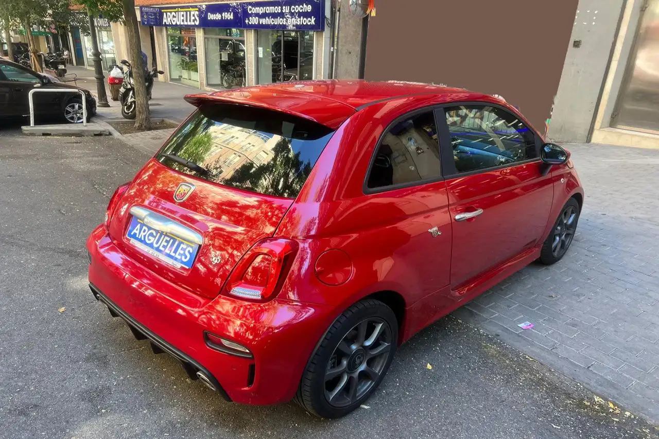 Abarth 595 2023