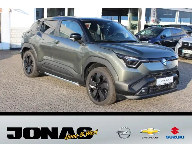 Suzuki Comfort+ AHK Glasdach Infinity 360R-Kamera