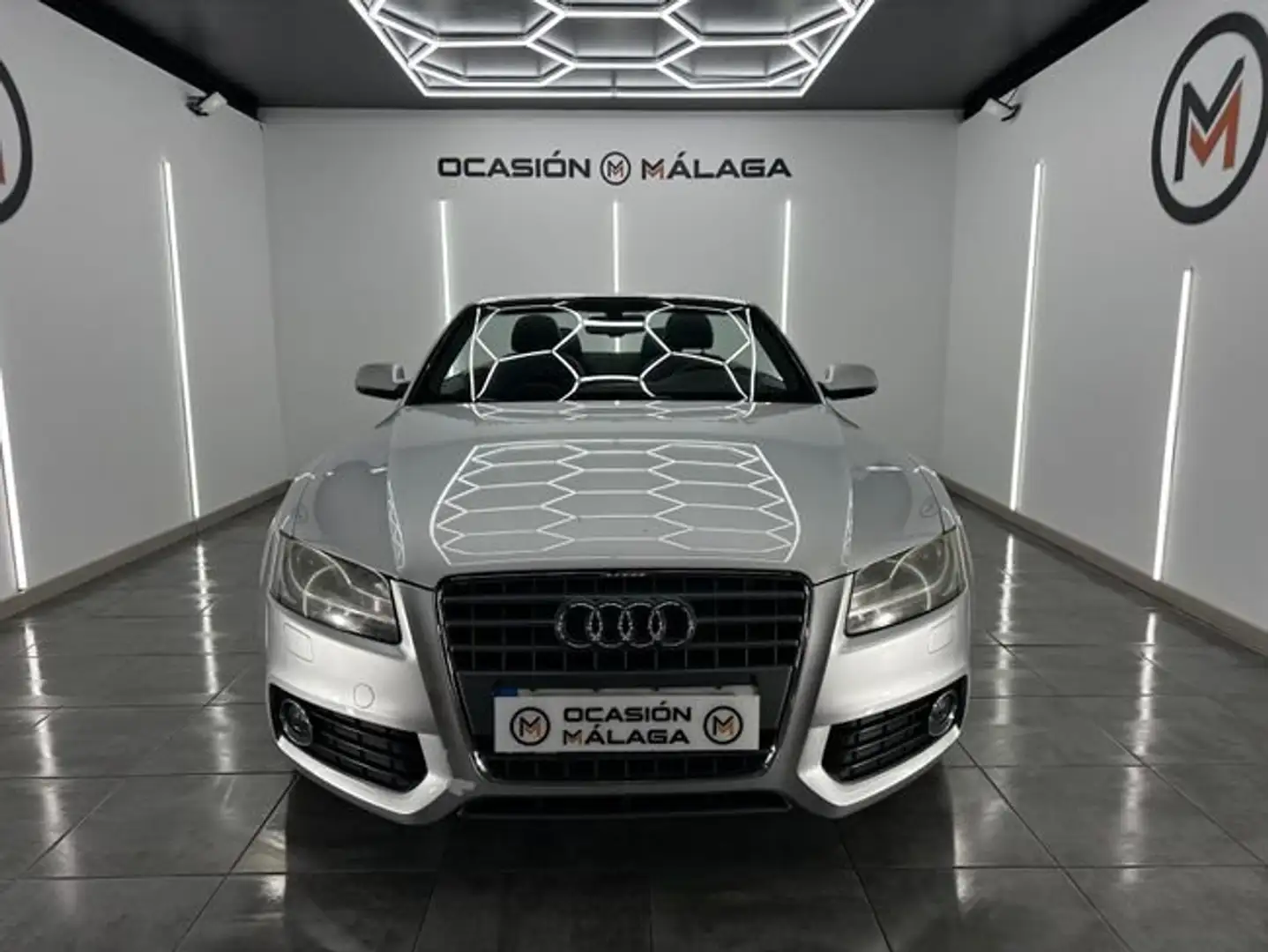 Audi A5 Cabrio 2.0 TFSI 211 Plateado - 2