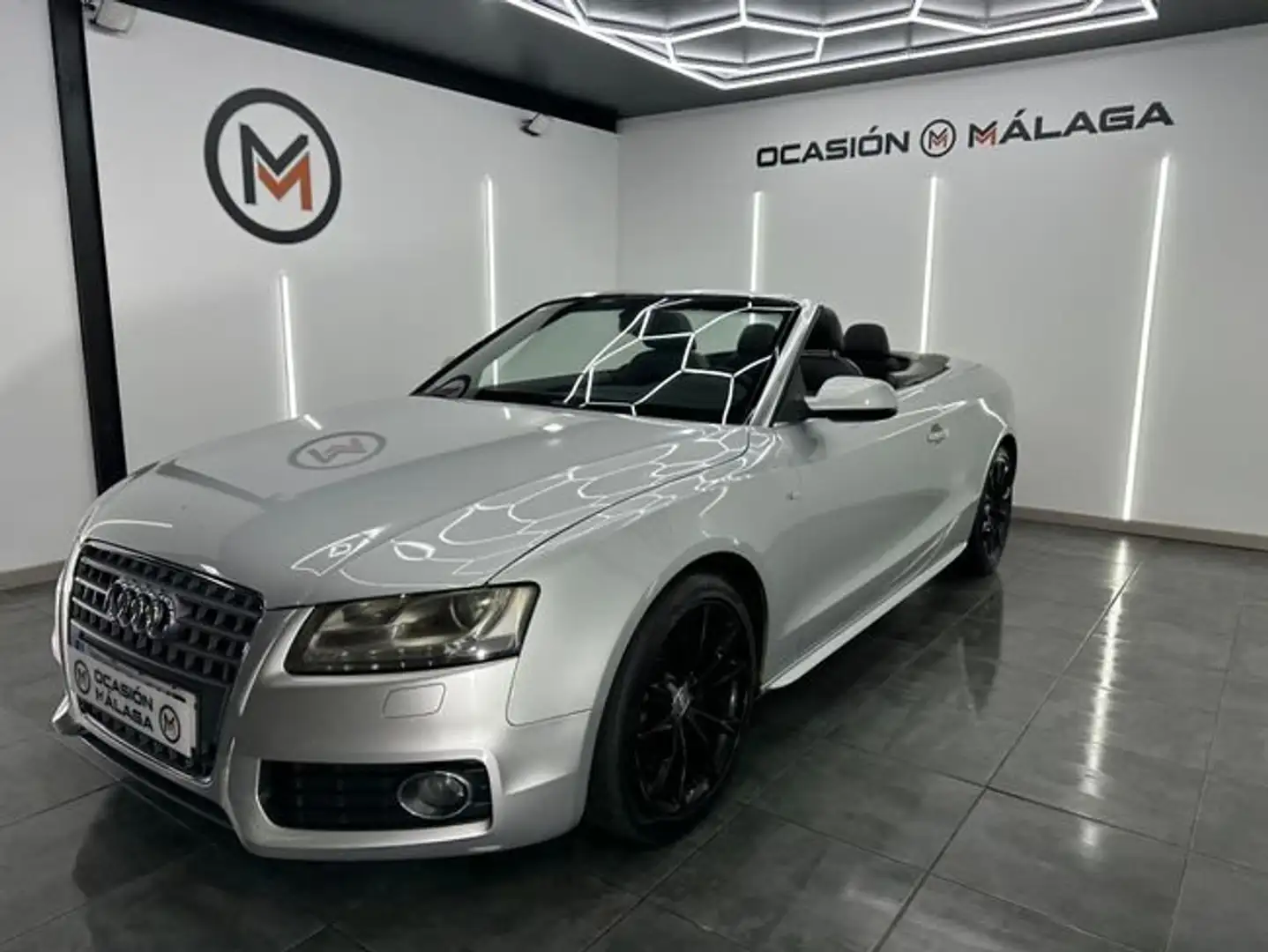 Audi A5 Cabrio 2.0 TFSI 211 Plateado - 1