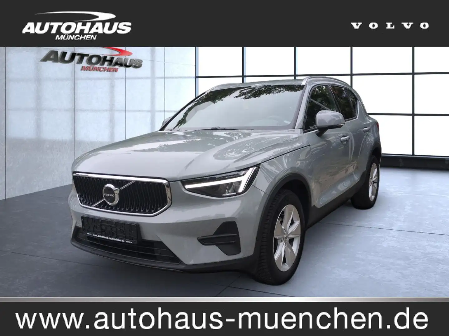 Volvo XC40 XC 40 Core 2WD Bluetooth Navi LED Klima Gris - 1