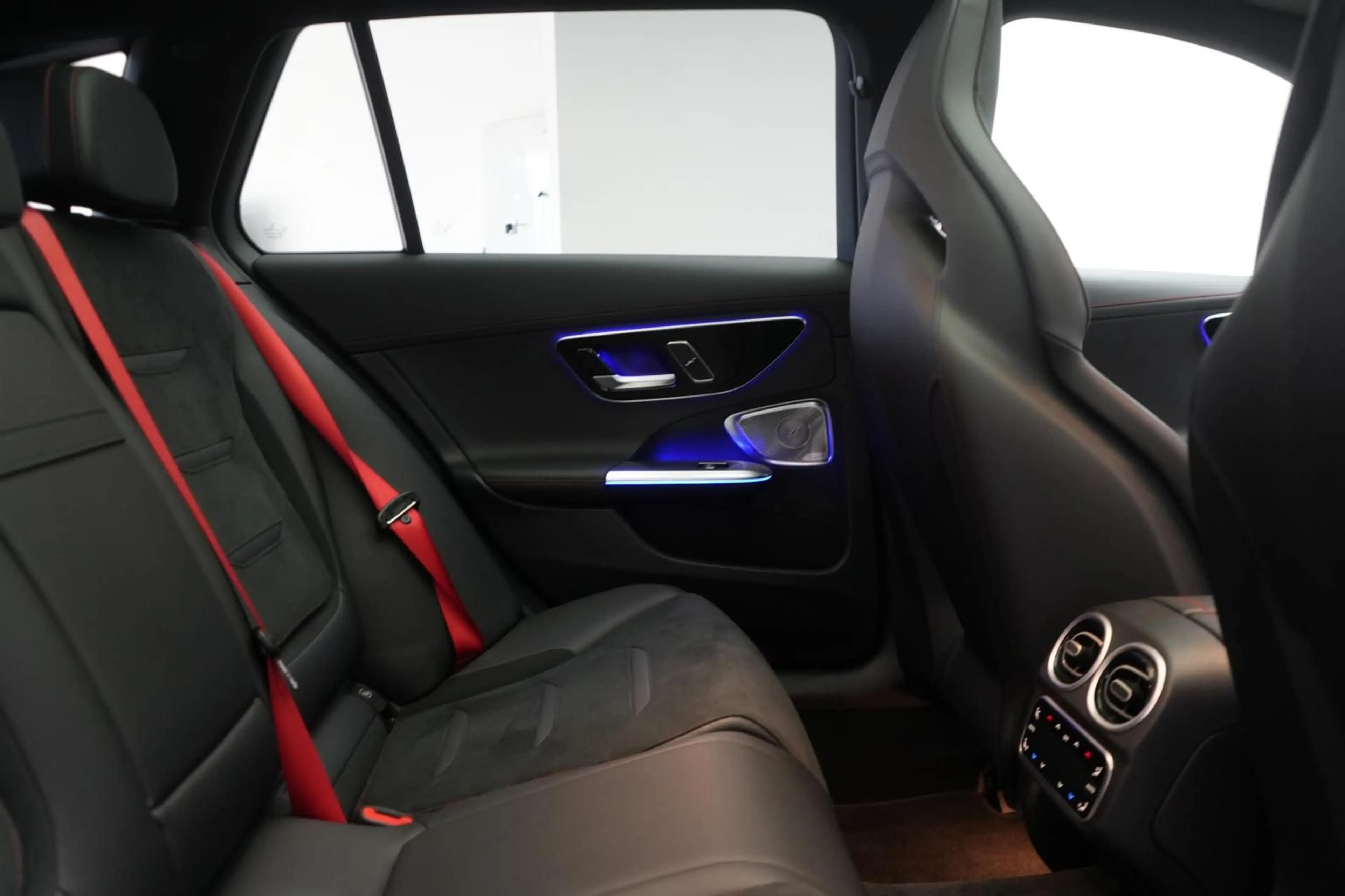 Mercedes-Benz C 43 AMG 4Matic T Speedshift MCT9G Distronic/HUD — photo 8