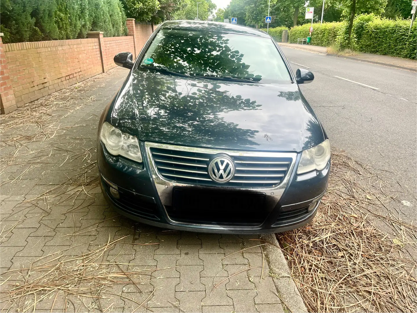 Volkswagen Passat Highline Blau - 2