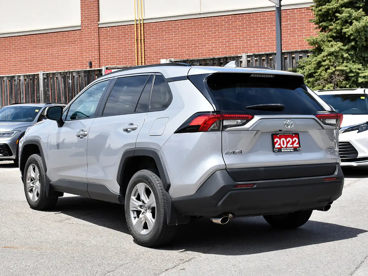 Toyota RAV 4 снимка Toyota RAV 4