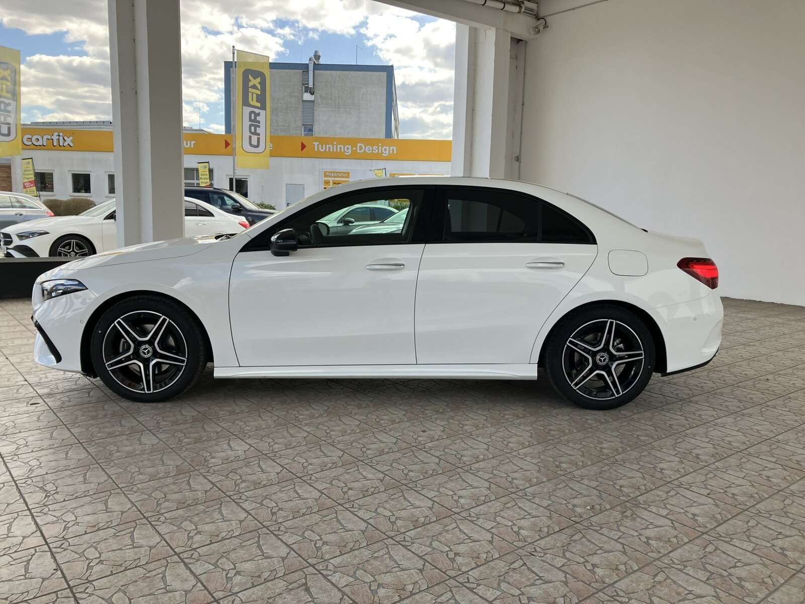 Mercedes-Benz A 200
