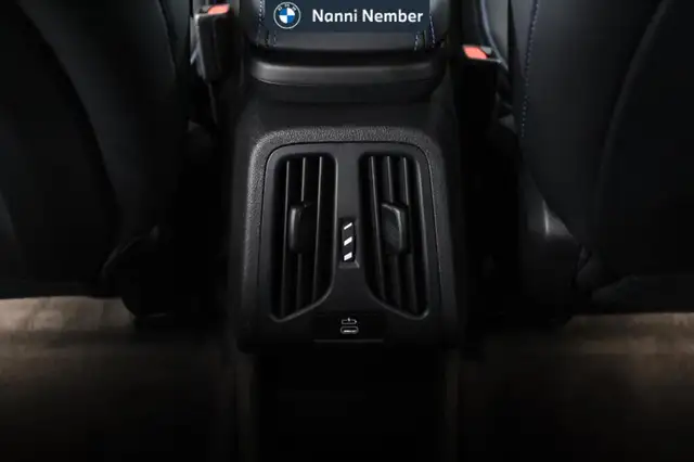 BMW Ix1 view 15