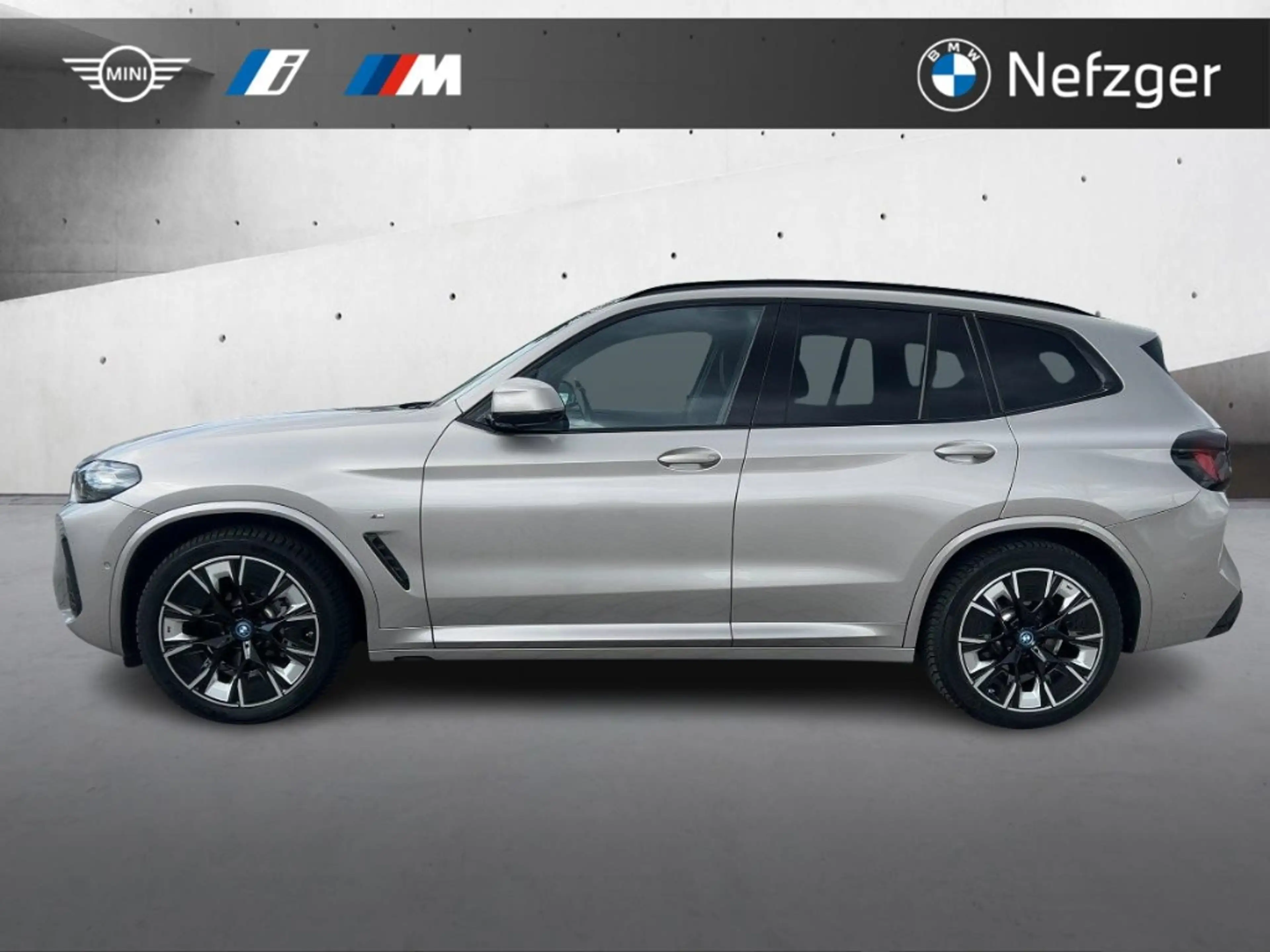 BMW iX3 M SPORT LED H&K HUD Komfort Akustikverglasung — photo 2