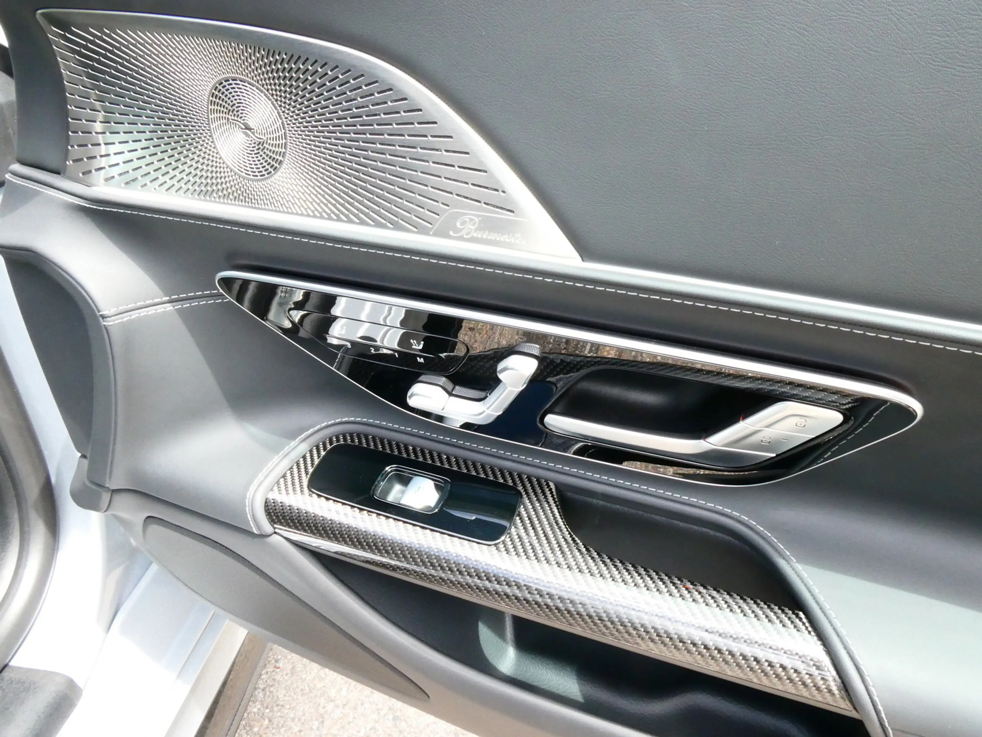 Mercedes-Benz AMG GT 63 4M+ PREMIUM+SITZ-KLIMA+PANO+NIGHT+CARB — photo 15