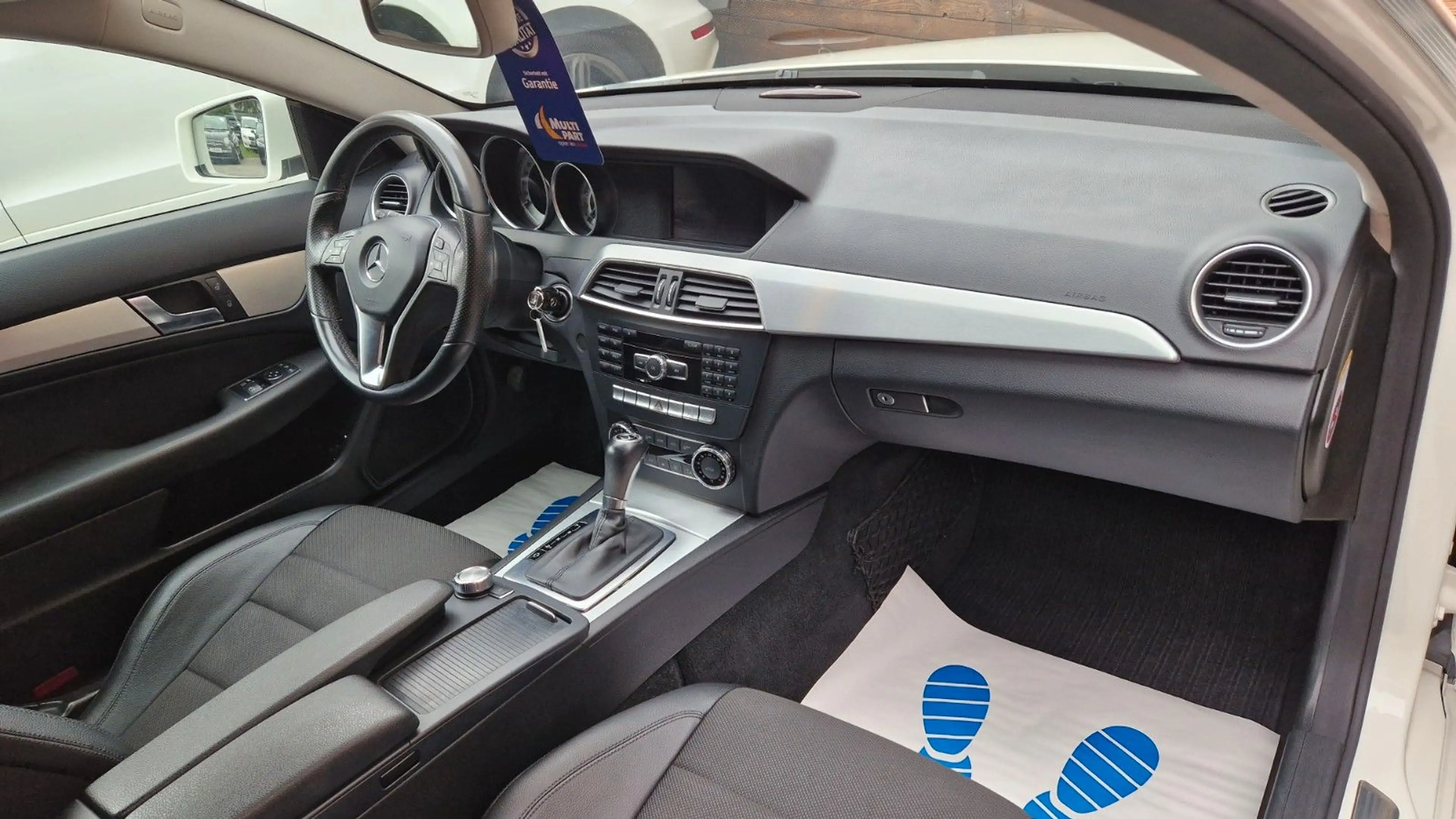 Mercedes-Benz C 180 C -Klasse Coupe C 180 CGI BlueEfficiency — photo 10
