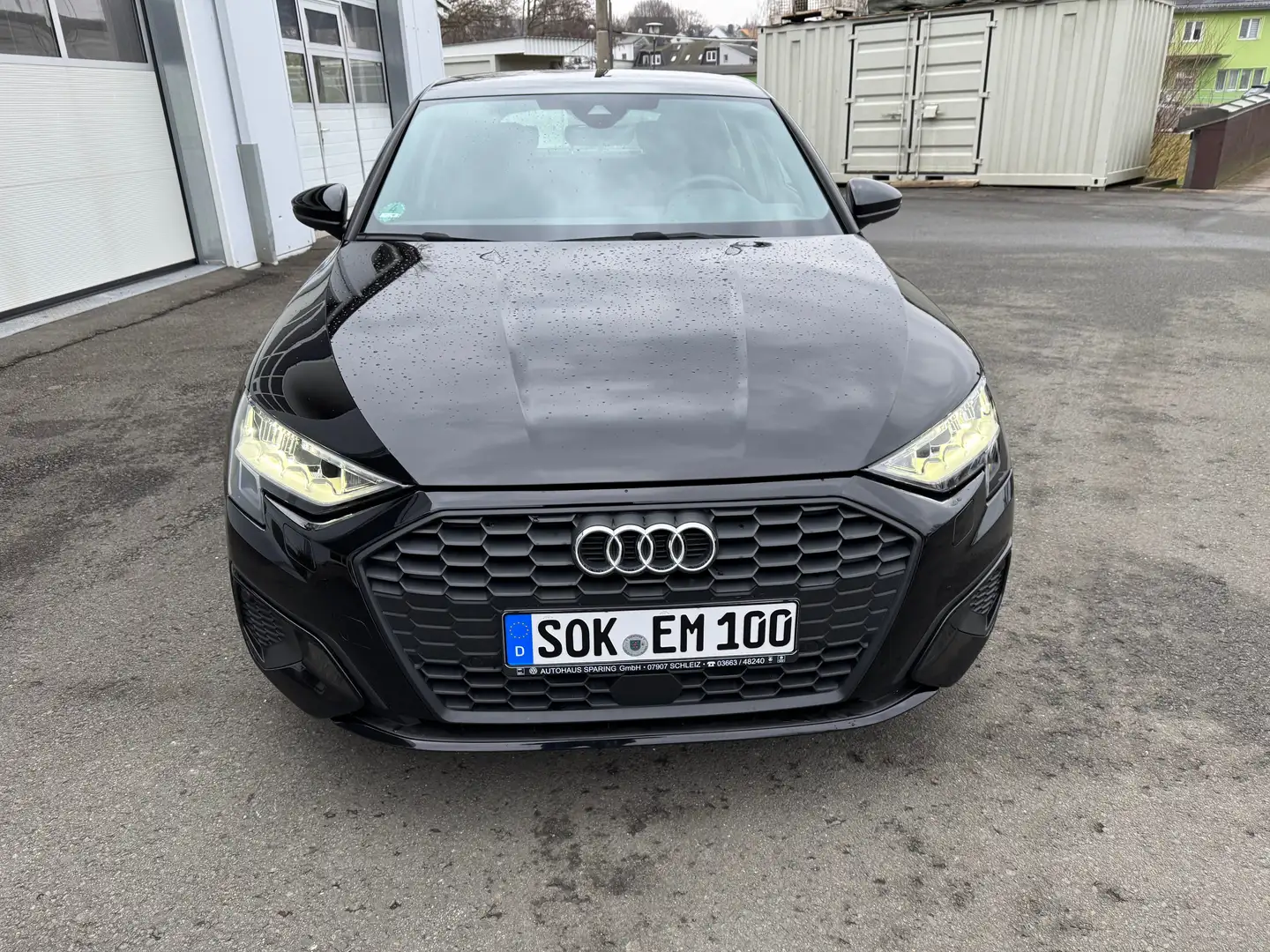 Audi A3 35 TFSI basis Schwarz - 1