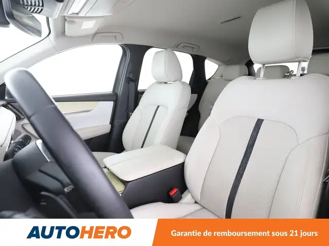 Mazda CX-60 view 10