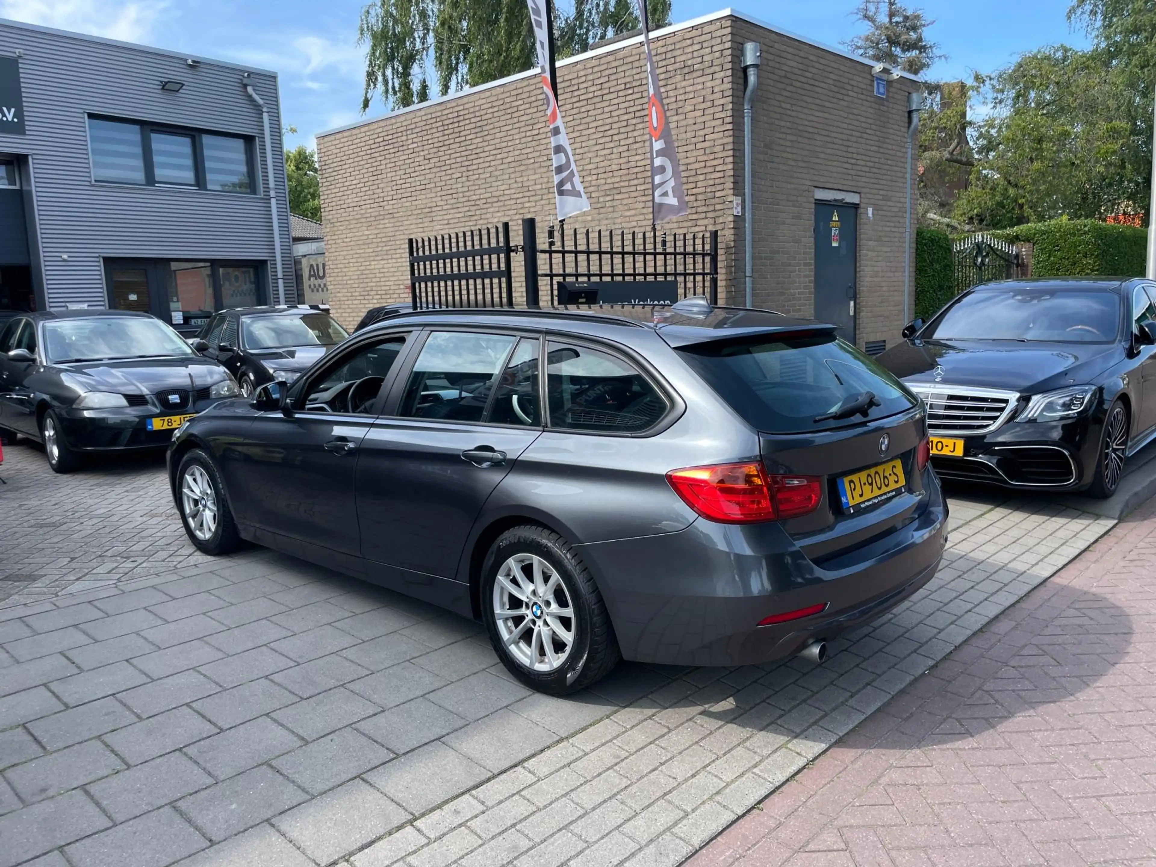 BMW 316 3-serie Touring 316d High Executive Navi Airco PDC — photo 6