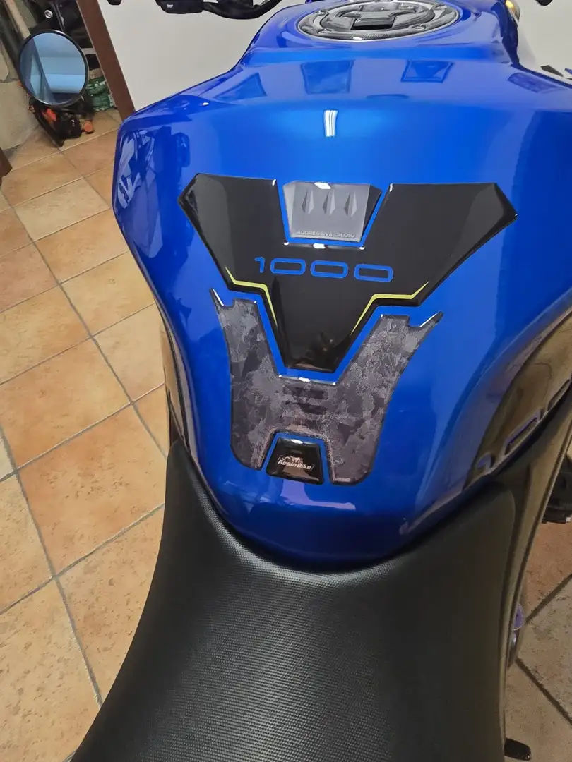 Suzuki GSX-S 1000 - 2