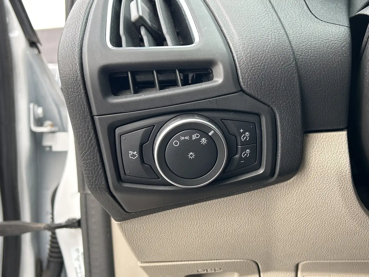 Ford Focus Electric снимка Ford Focus Electric