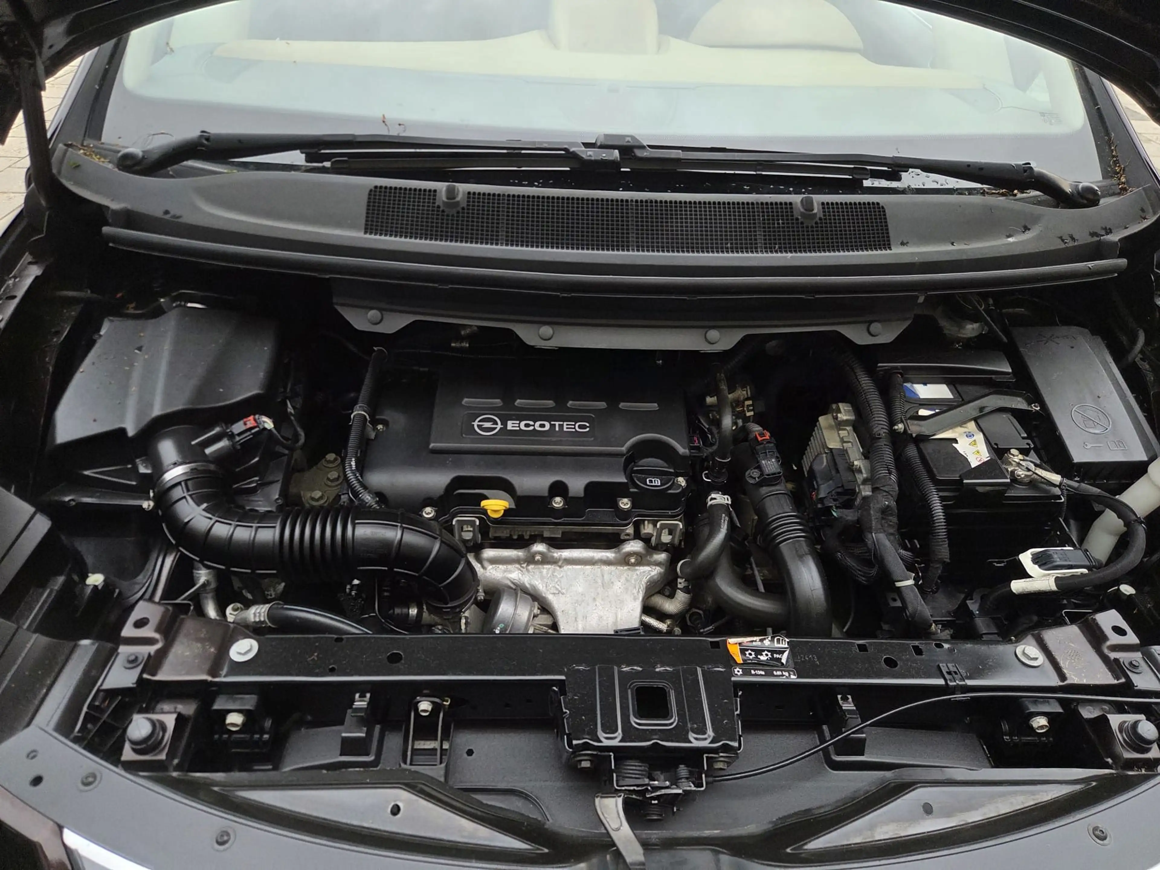 Opel Zafira Tourer 1.4 Cosmo | 1500KG trekgewicht | Park Cam | Climat — photo 21