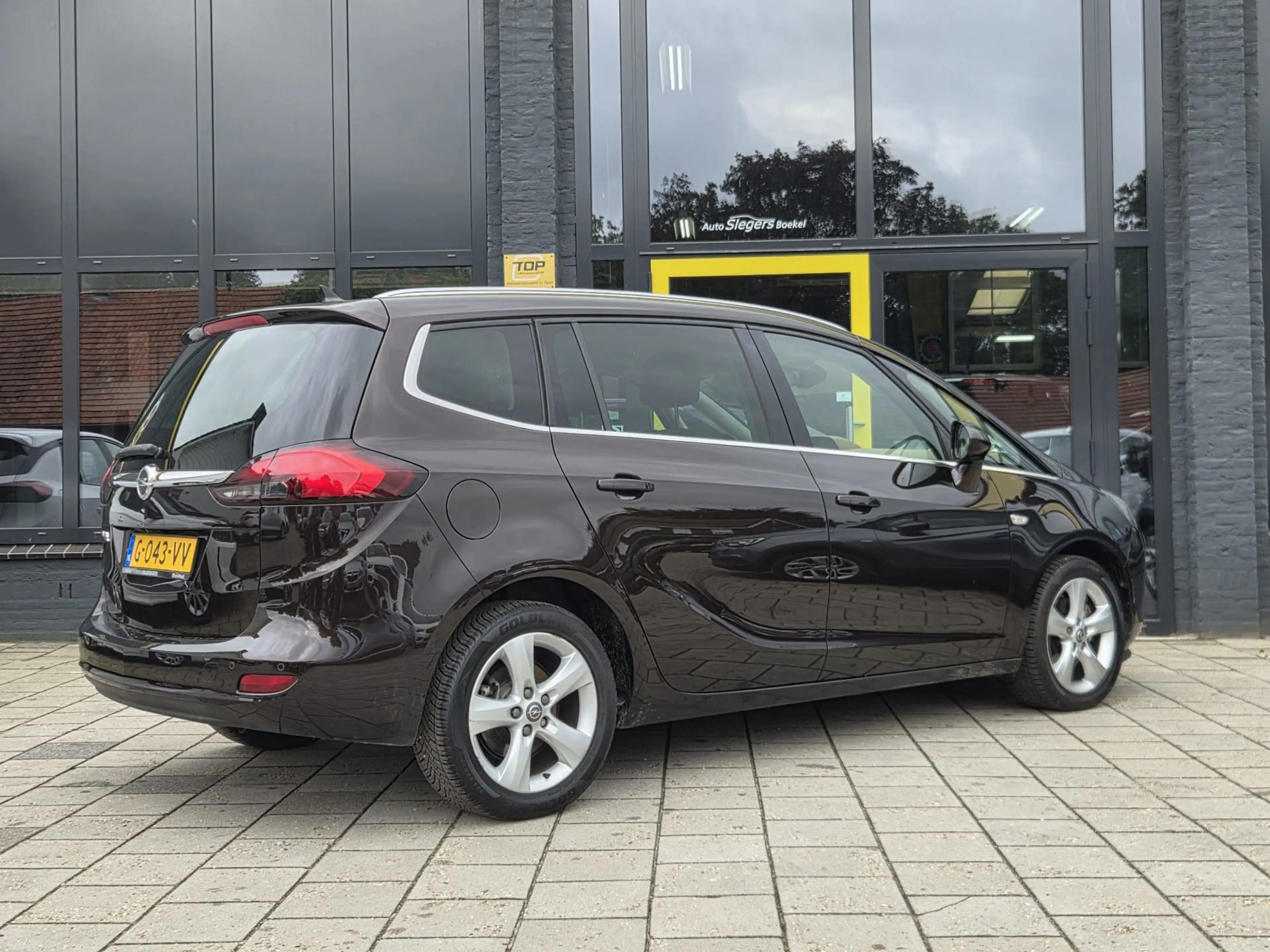 Opel Zafira Tourer 1.4 Cosmo | 1500KG trekgewicht | Park Cam | Climat — photo 6