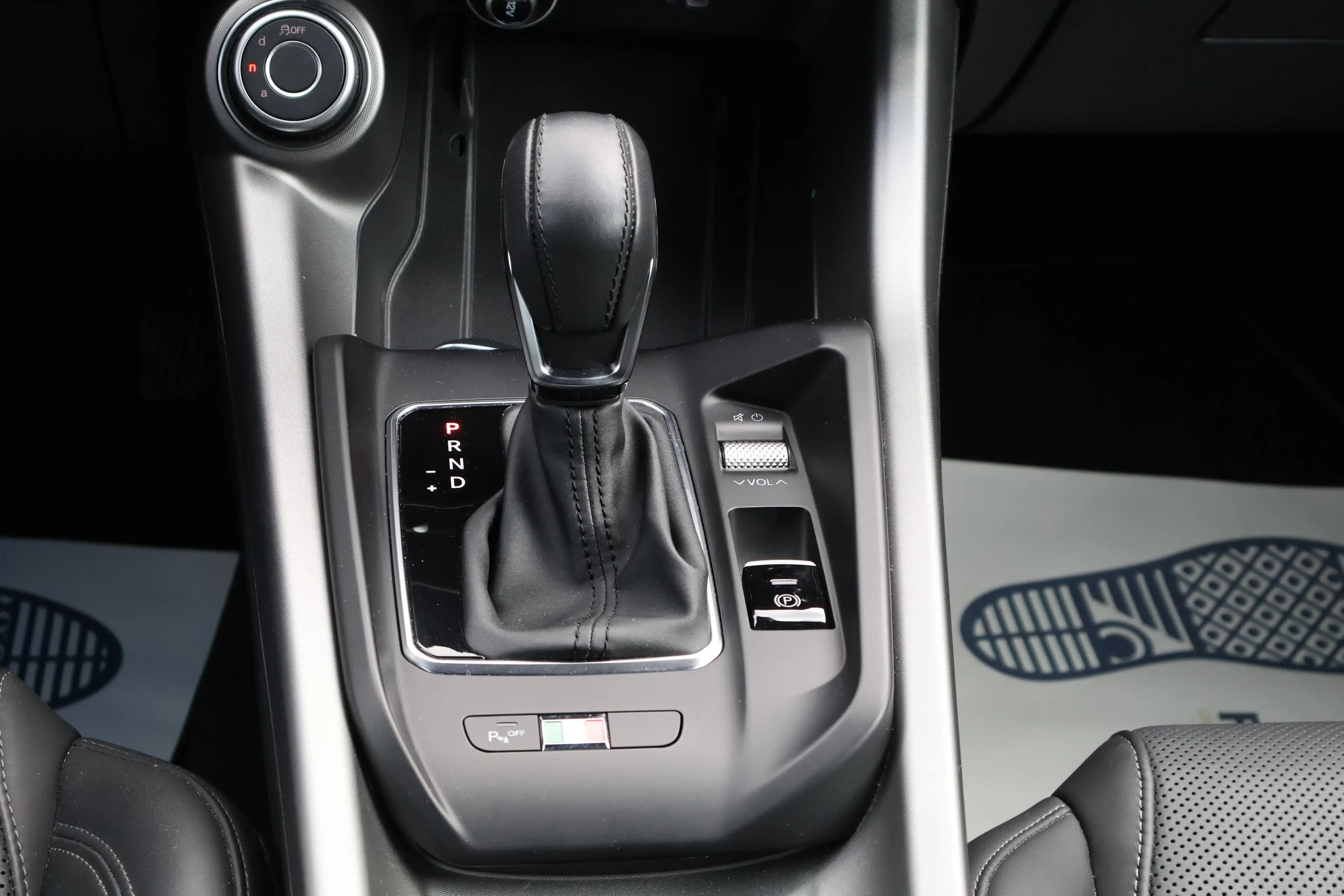 Alfa Romeo Tonale Tonale 1.5 MHEV Sprint LijnA ACC Leder Memory Garantie* — photo 12