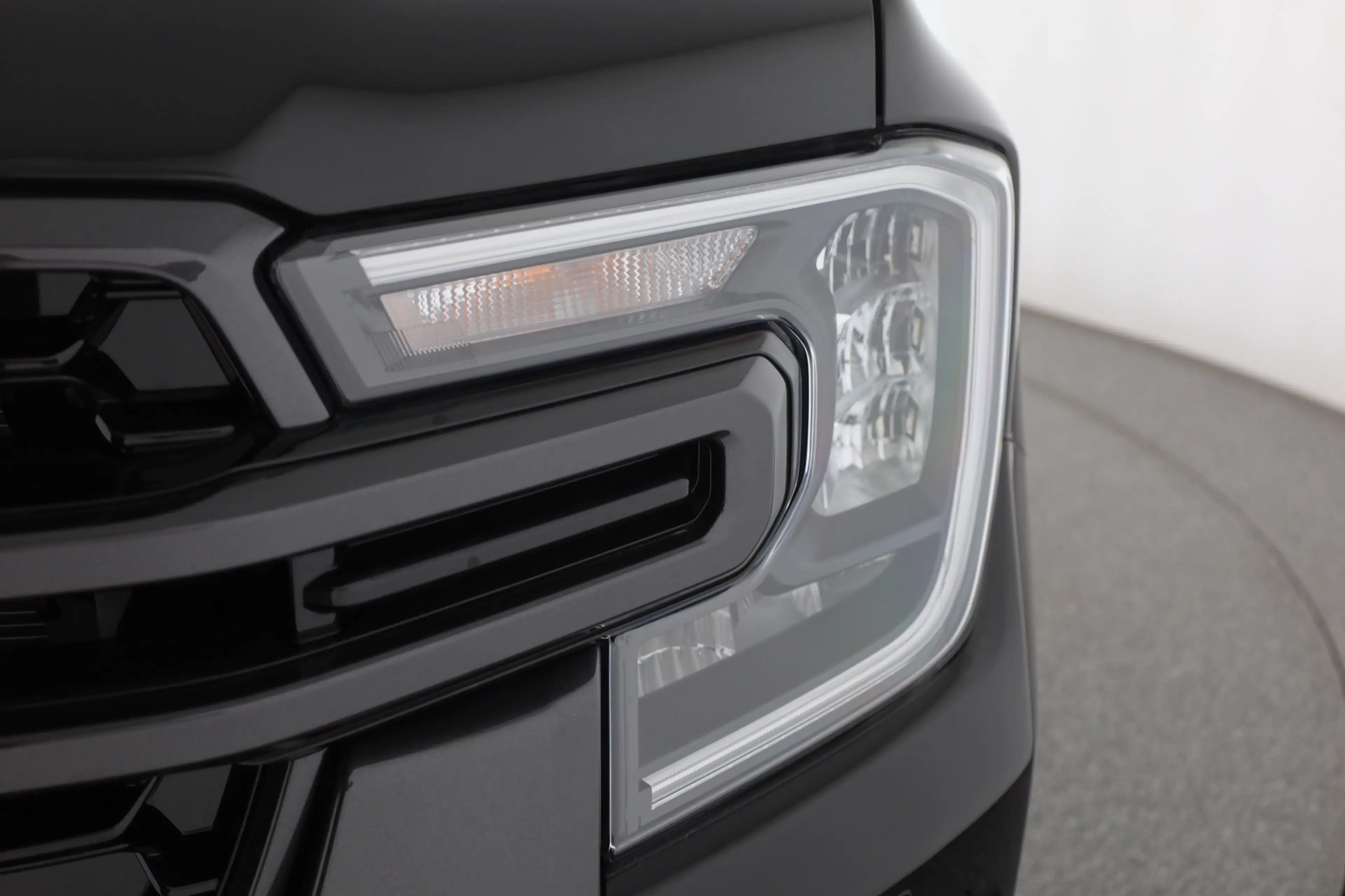 Ford Ranger Wildtrak DoKa 2.0 EcoBlue 4AWD Aut. AHK — photo 27